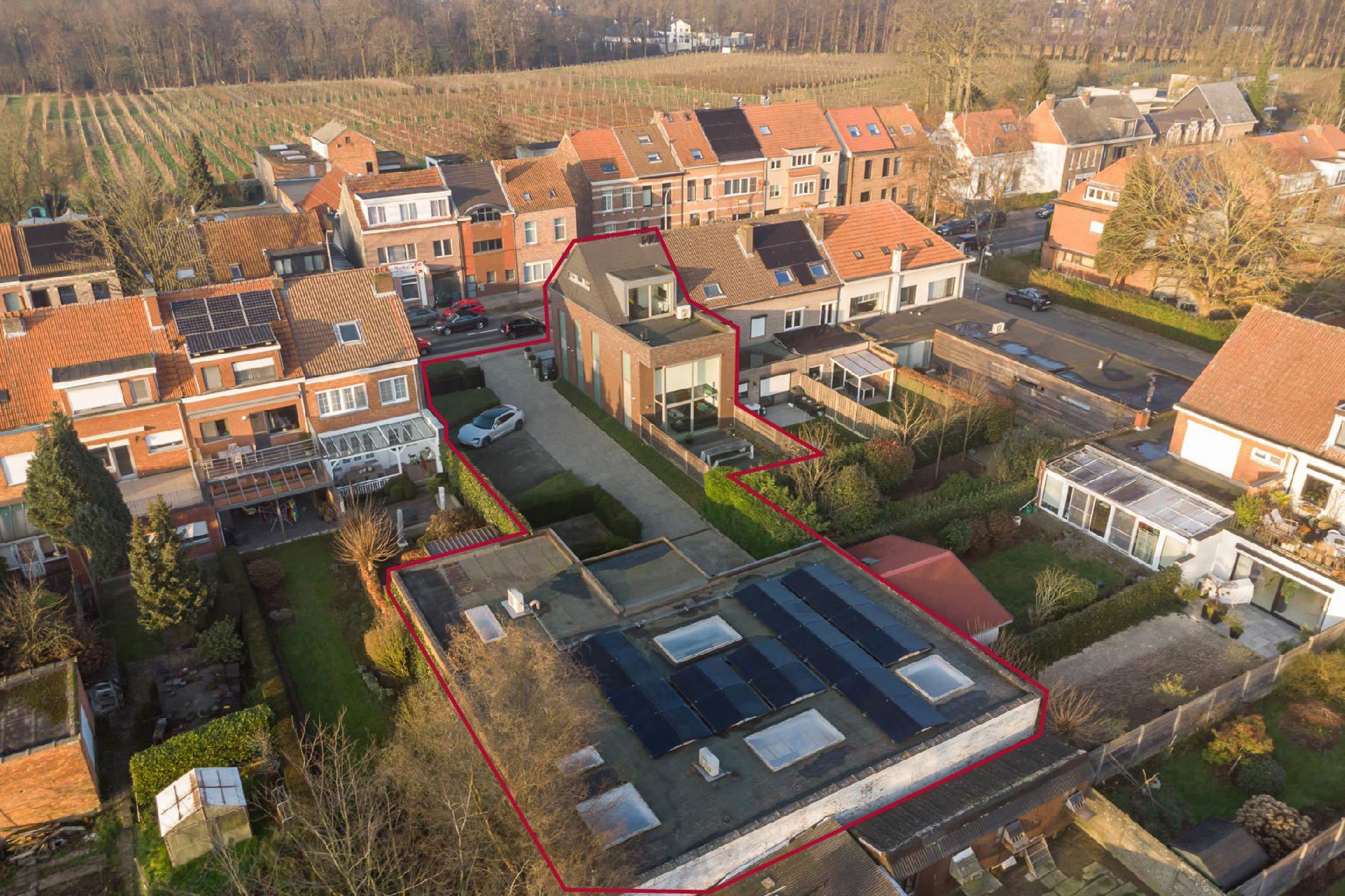 Moderne HOB met 4 slpks + kantoren en magazijnruimte  foto 56
