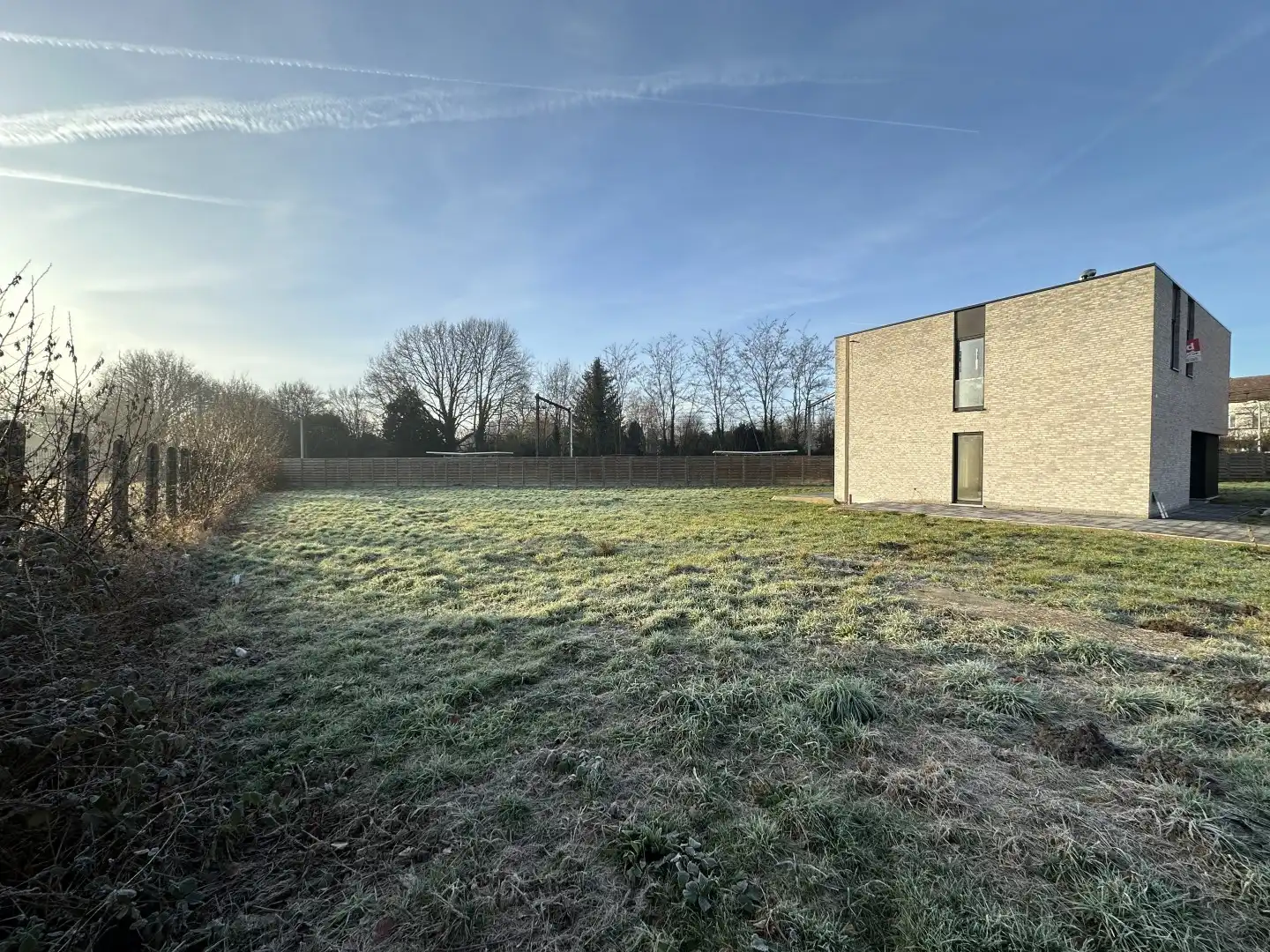 Ruim perceel voor open bebouwing in nieuwe wijk in Wespelaar foto {{pictureIndex}}