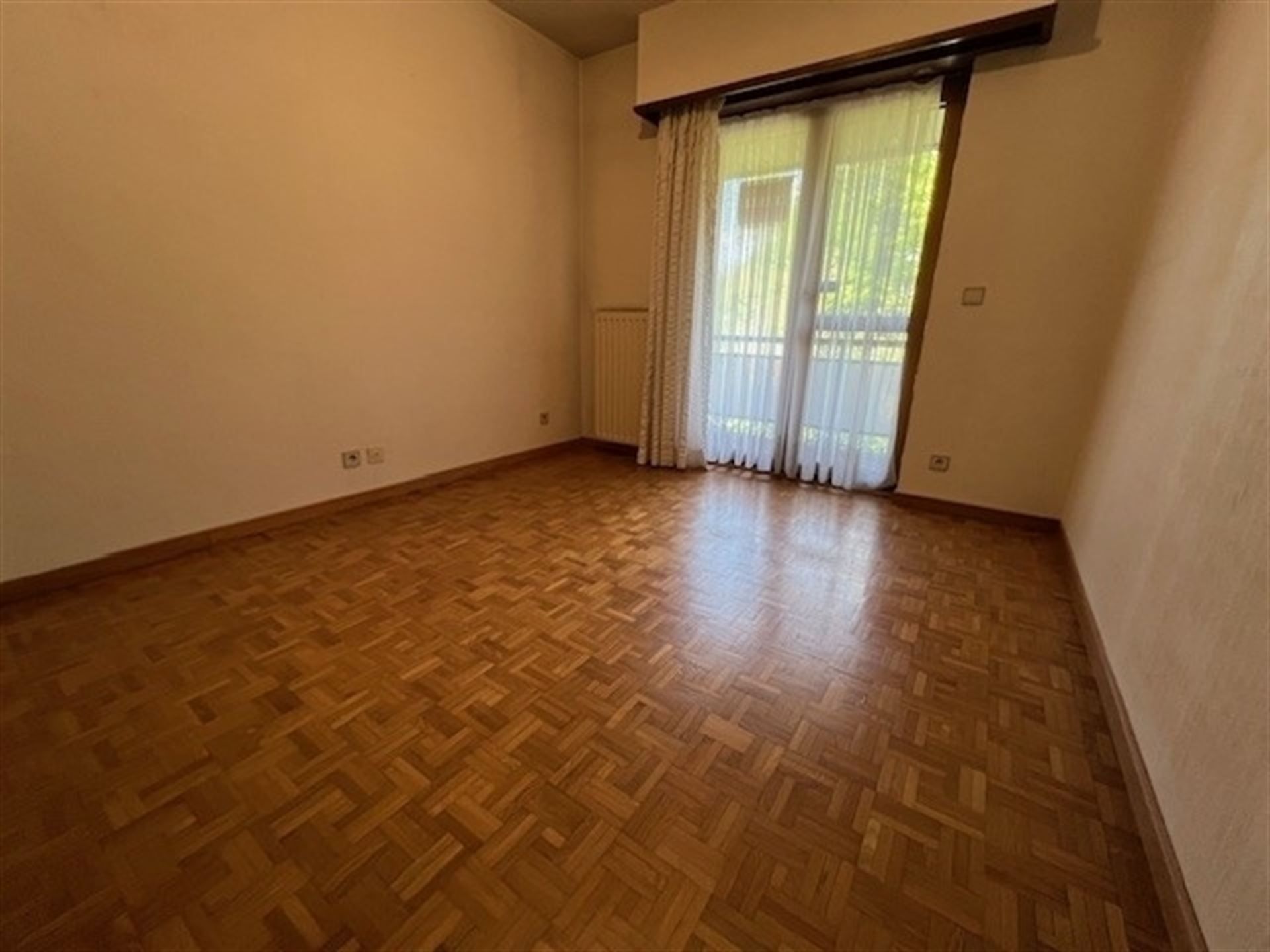 Gezellig 3-SLK appartement  met dubbele garage ! foto 10