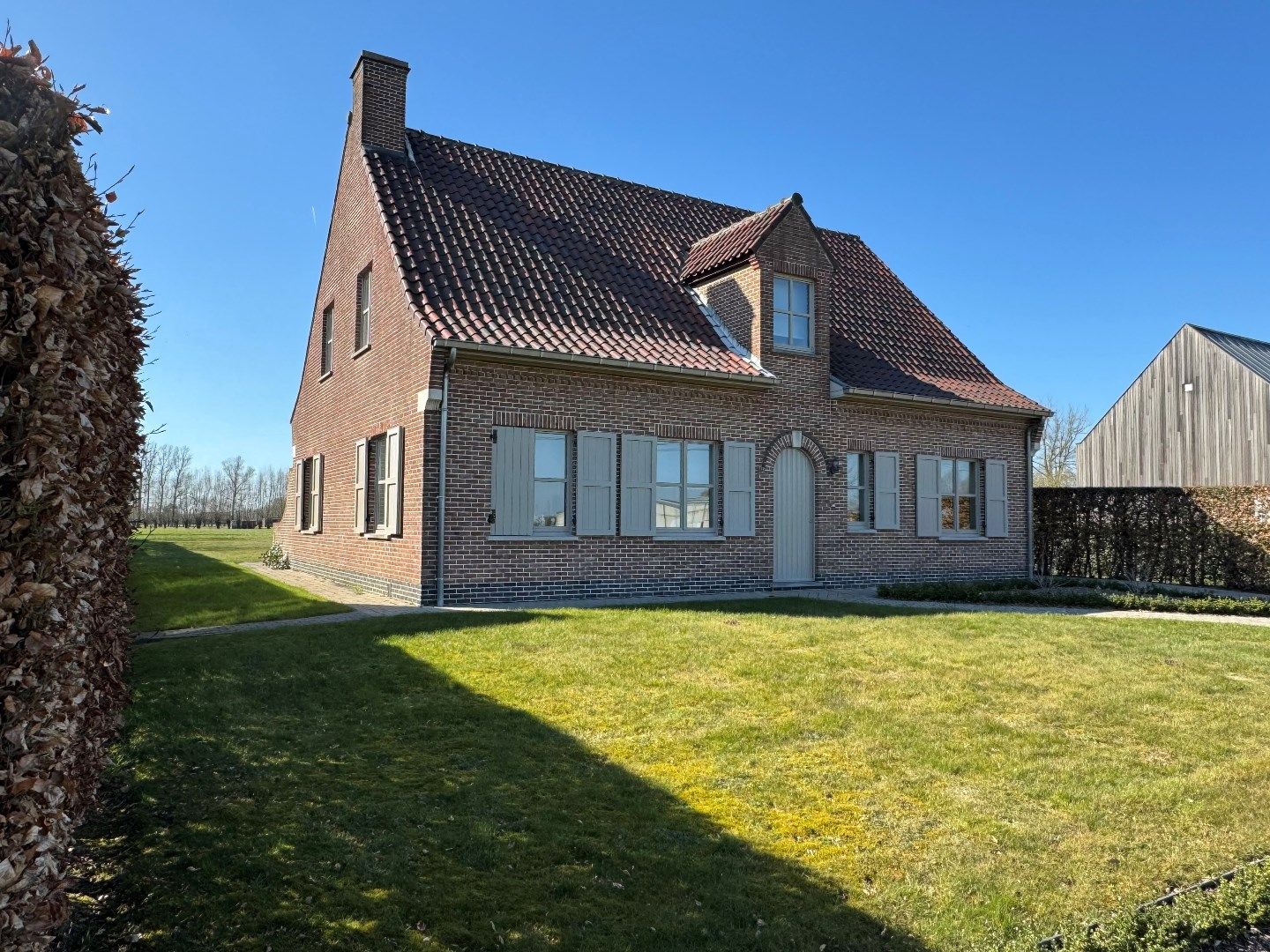 ()=>{if(producerUpdateValueVersion(node),producerAccessed(node),node.value===ERRORED)throw node.error;return node.value} Zomerstraat 20 -/C - 9270 Kalken