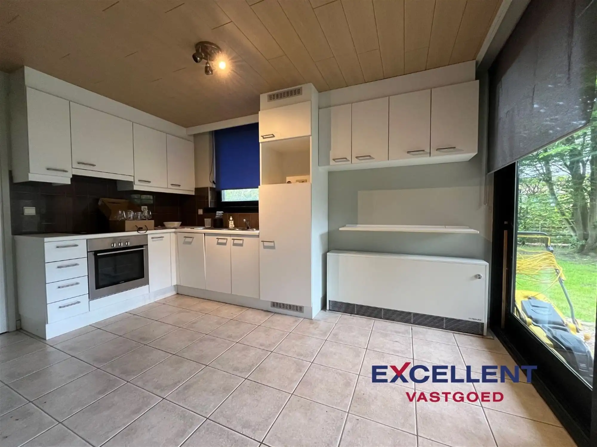 Gelijkvloers appartement met tuin te huur op rustige locatie Deinze! foto 6