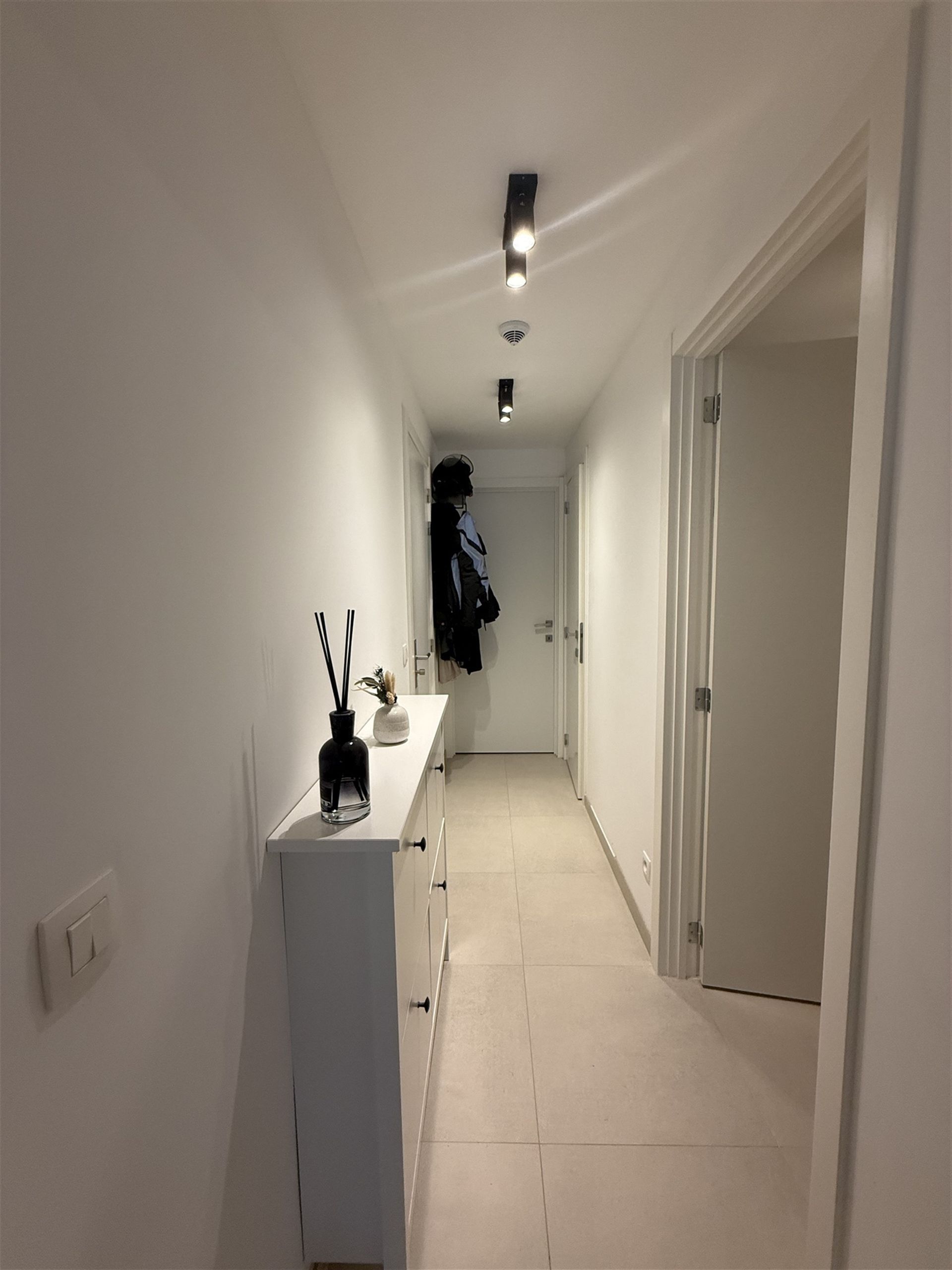 Modern appartement met 1 slaapkamer in Merchtem Centrum  foto 12