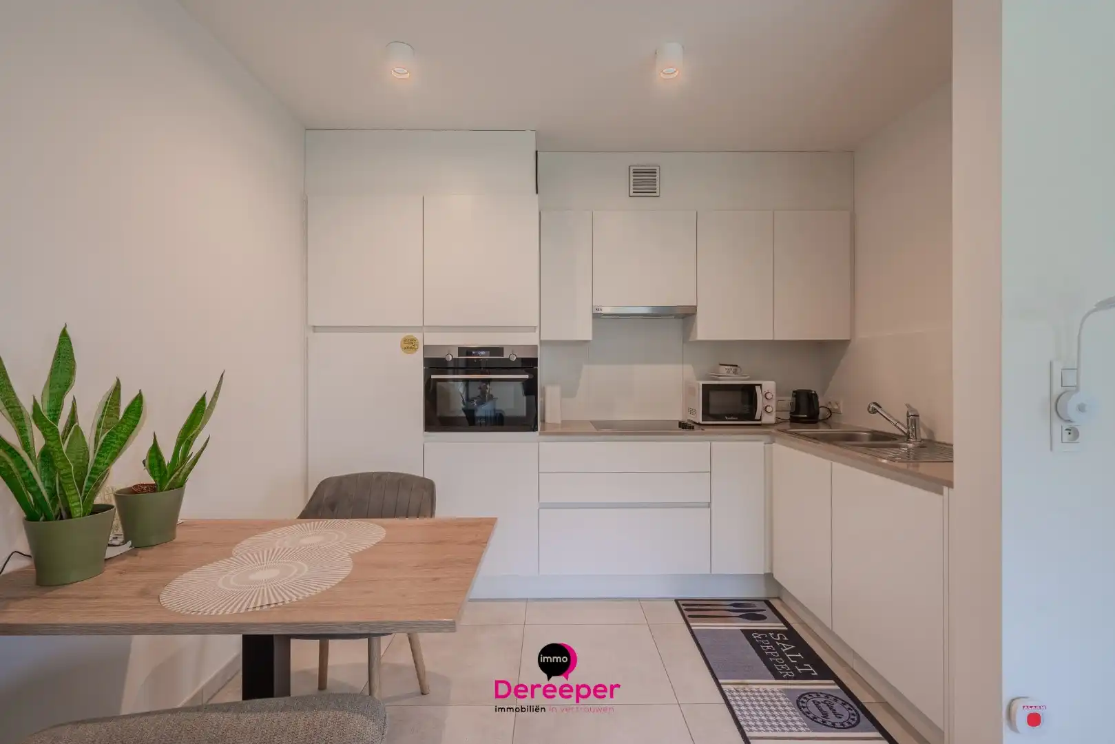Zorgeloos wonen in stijl: instapklare serviceflat in Residentie Stuyvenberg foto 3