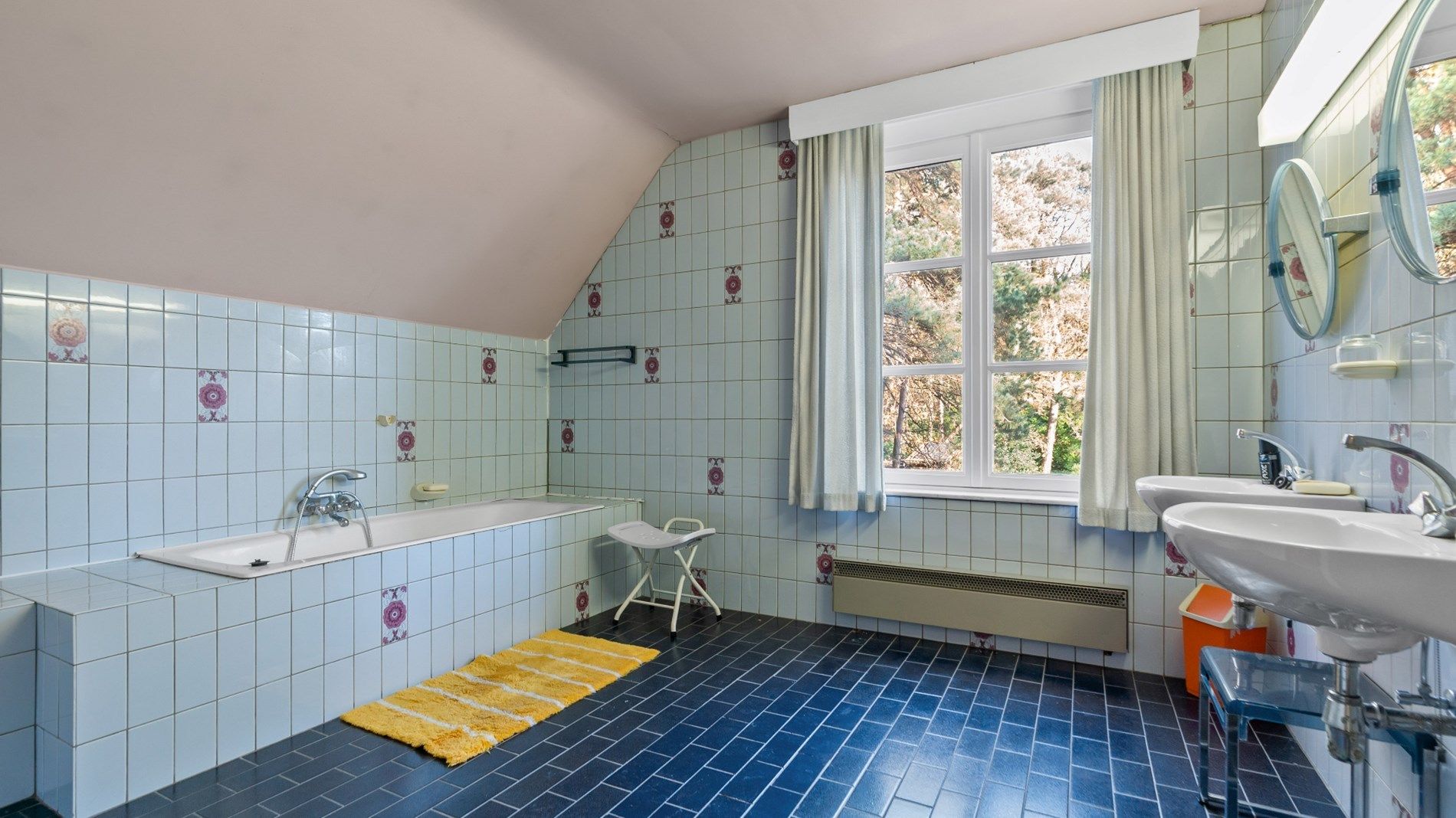 AARSCHOT - landhuis met 6 slks op 19a foto 18