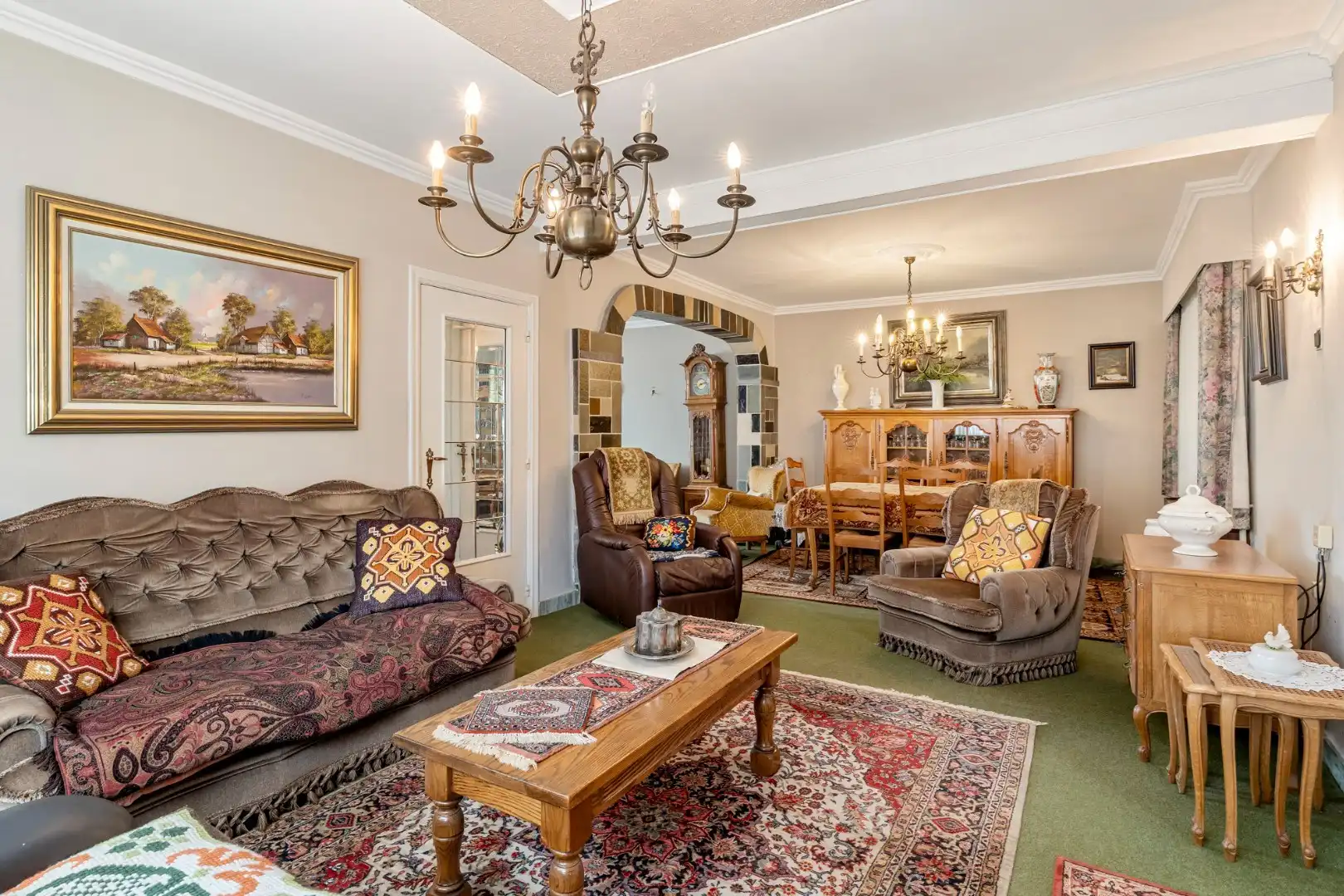 Halfvrijstaande gezinswoning op een ruim perceel van 13a80ca op wandelafstand van het centrum van Opoeteren! foto 7