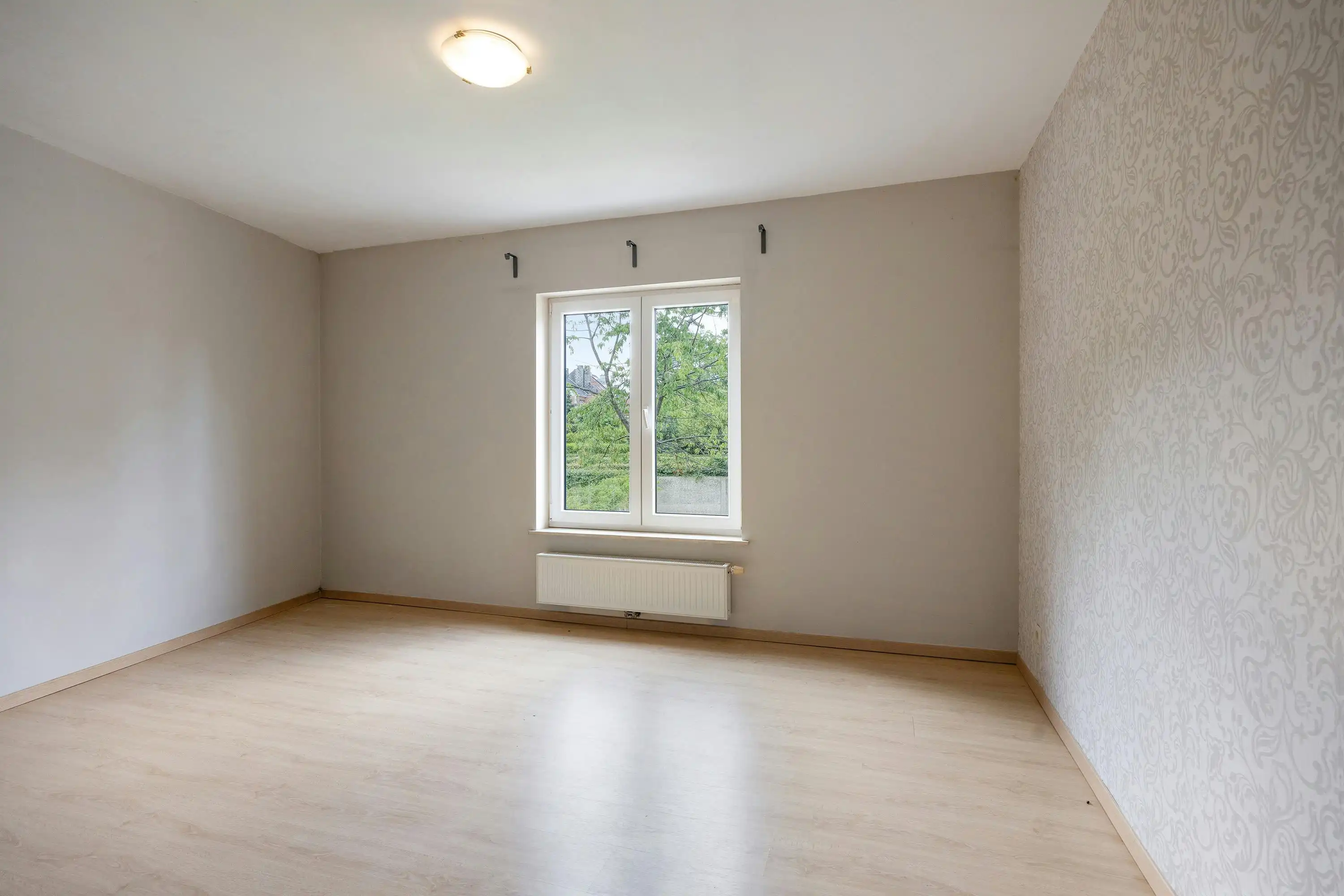 Ruim duplexappartement met garage op toplocatie in Strombeek-Bever foto 8