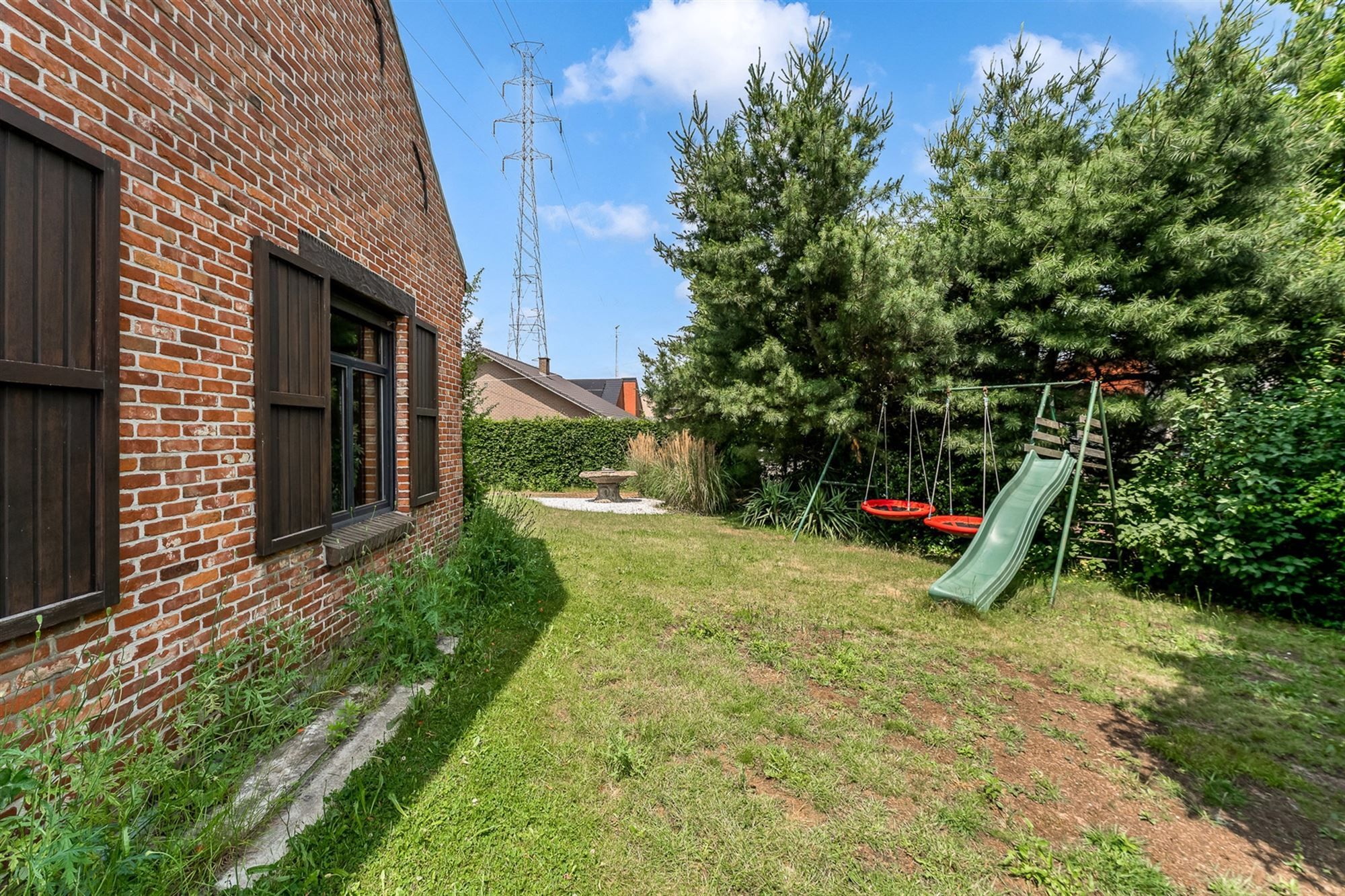 WONING MET POTENTIEEL (243M²) MET 4 SLAAPKAMERS EN RUIME TUIN (13A22CA) TE BERINGEN foto 24