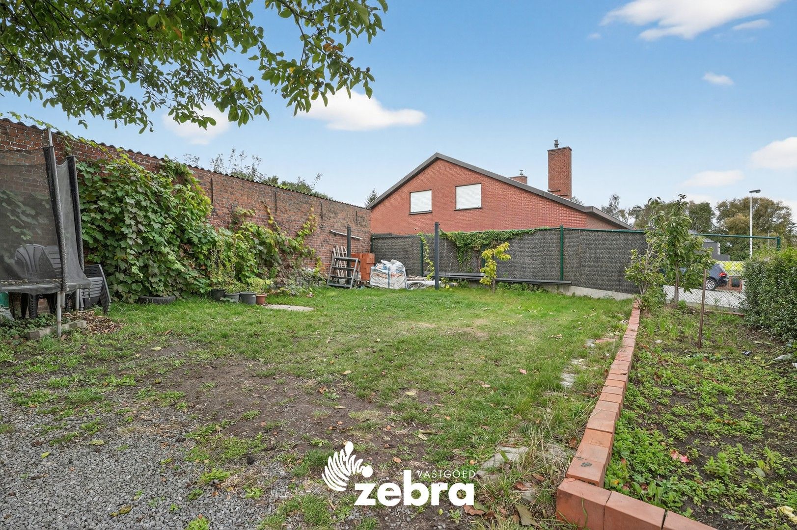 Ruime, instapklare woning met 5 slaapkamers en dubbele garage te Koolskamp! foto 23