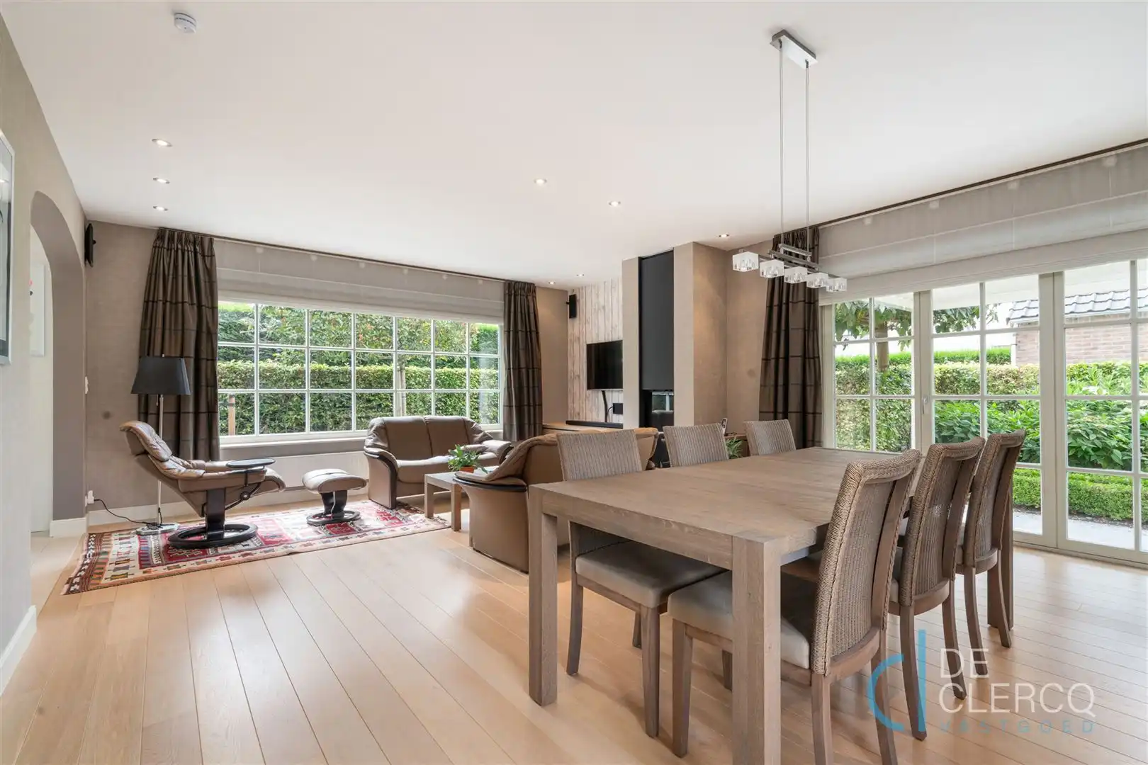 Onderhoudsvriendelijk instapklare woning te huur Lochristi! foto 2