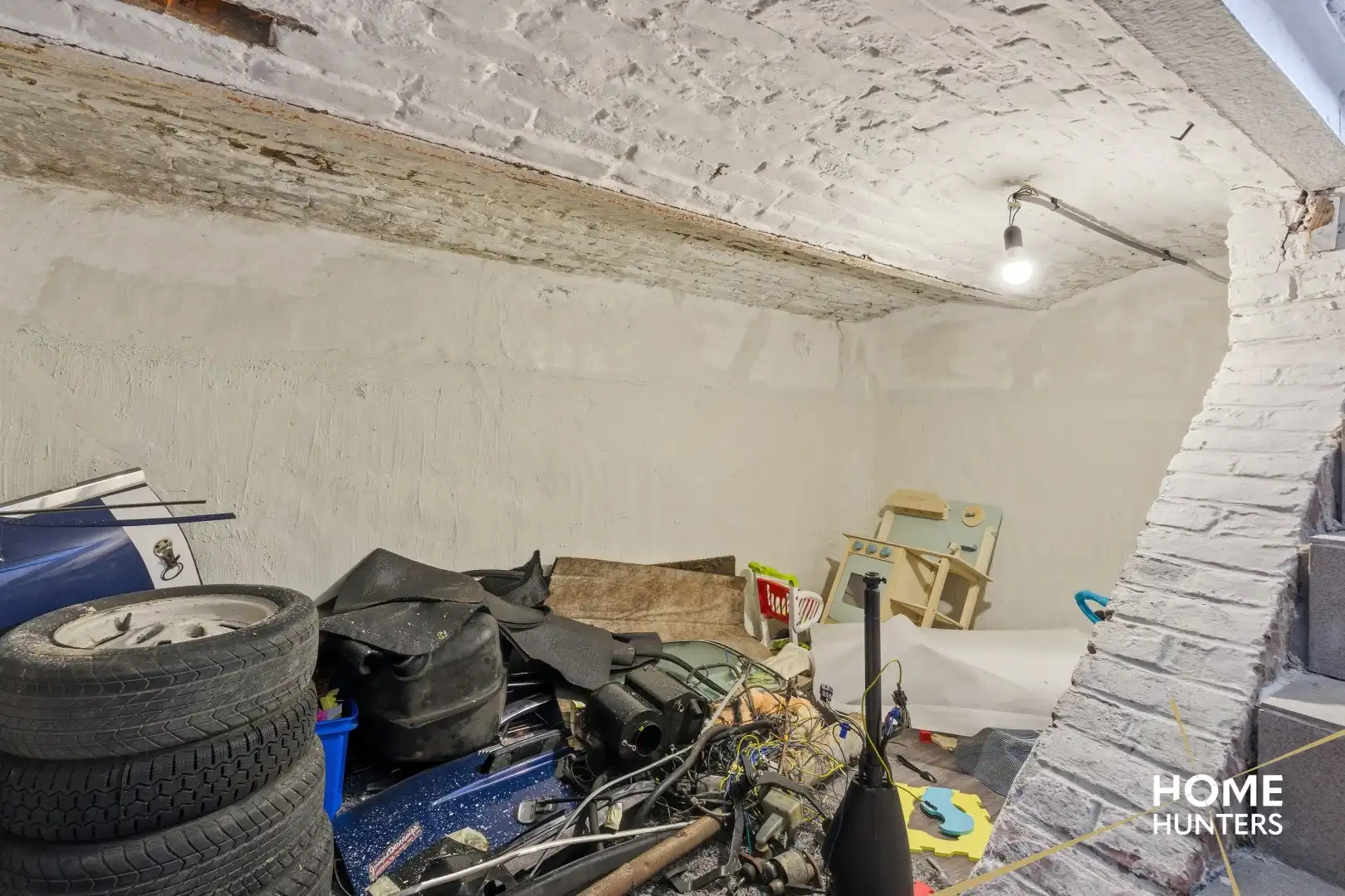 Instapklare halfopen woning met garage, tuin en 3 slaapkamers in de dorpskern van Nieuwkerke foto 22