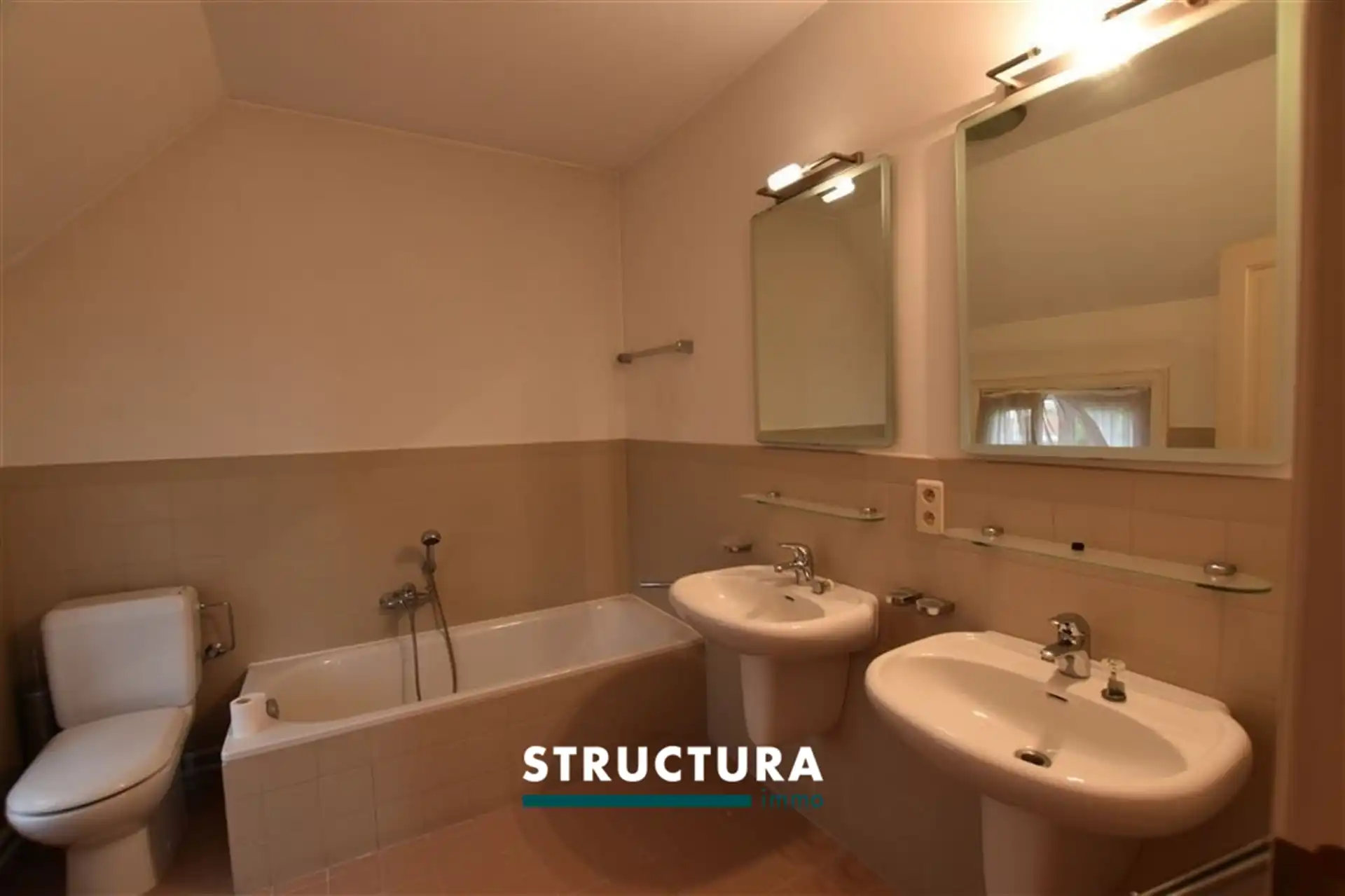 Unieke villa te huur in Humbeek foto 11