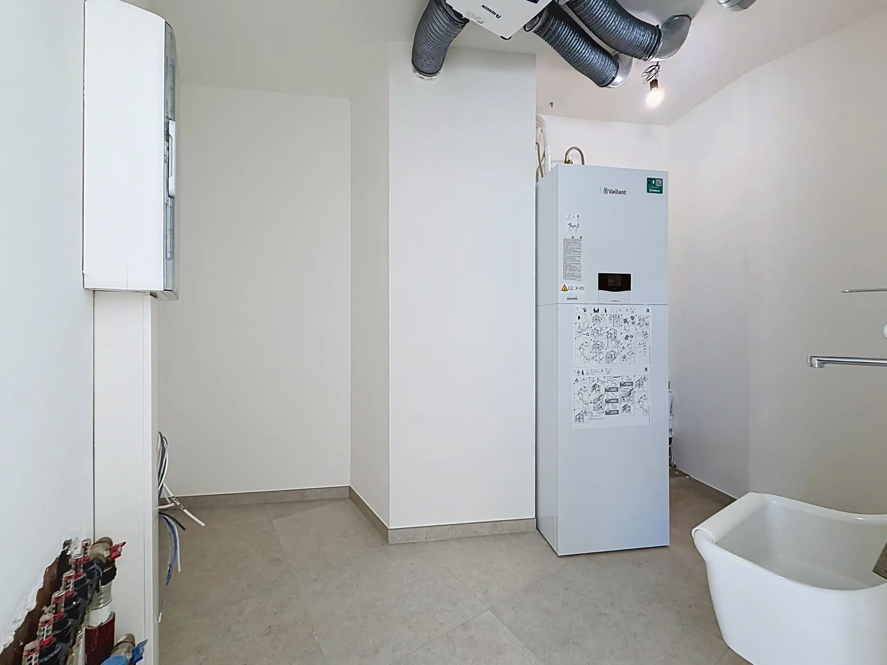 Nieuwbouwappartement te koop in Marke met 2 slaapkamers, zeer ruim terras van 50m² en een ruime woonoppervlakte foto 29