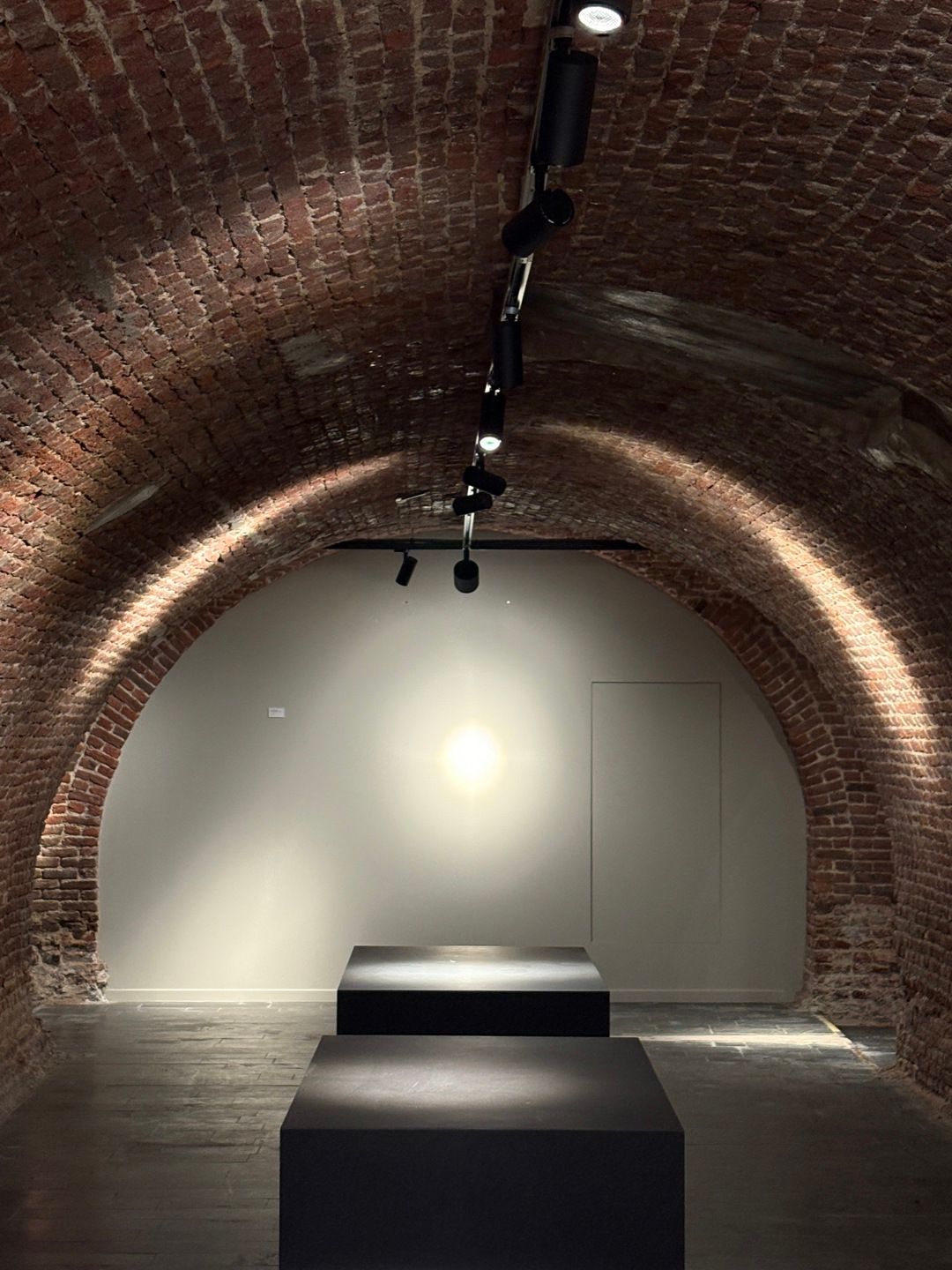 ANTWERPEN - Commercieel gelijkvloers op het Eilandje foto 8