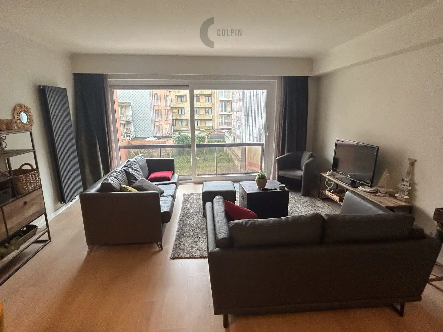 Instapklaar vakantie-appartement vlakbij het Heldenplein en de Zeedijk. foto 2