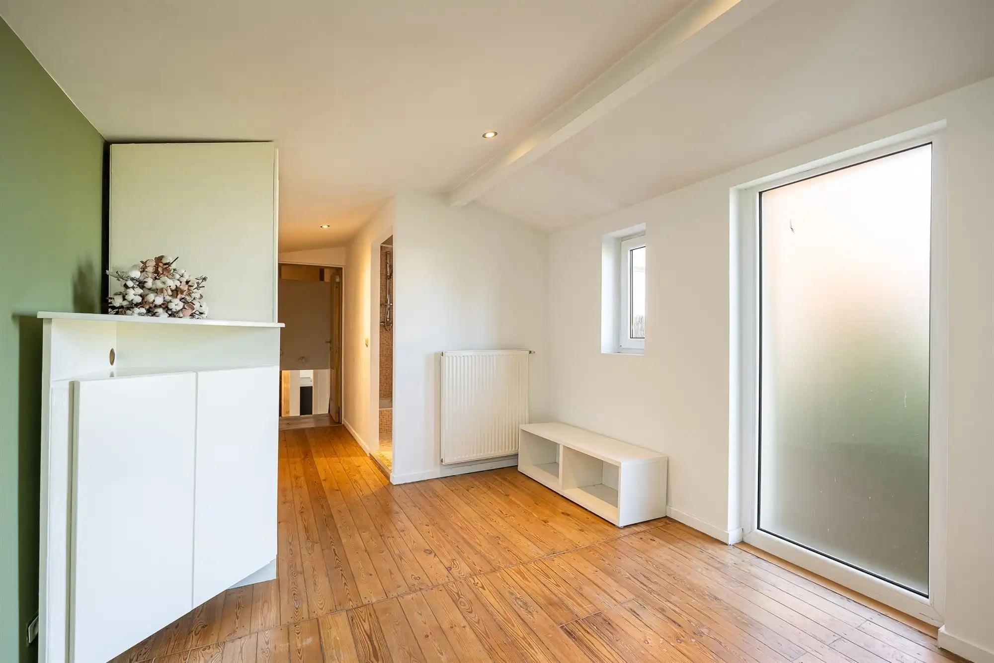 Woning met garage, magazijn, tuin + duplexapp. foto 11