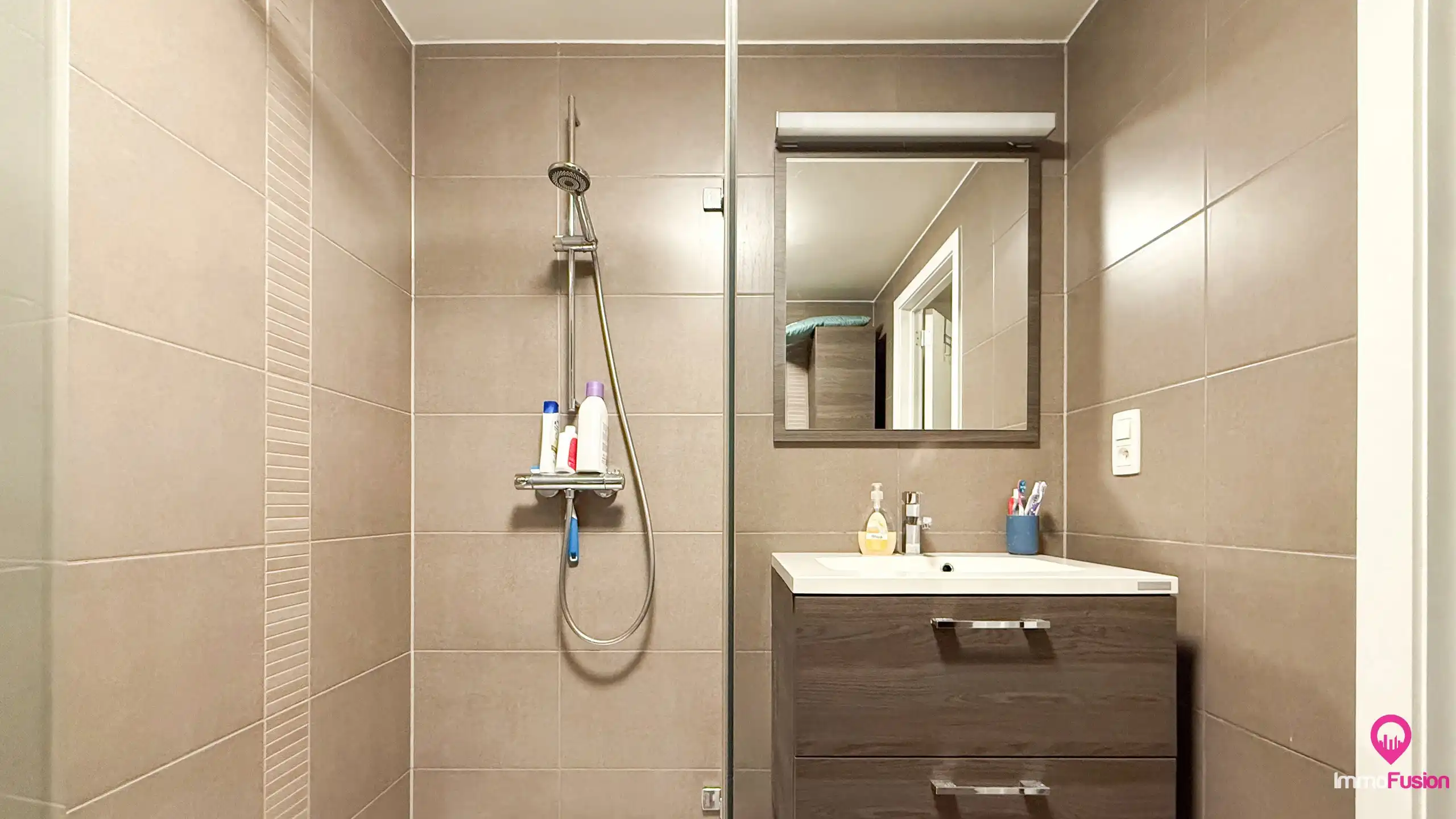 Zeer mooi appartement met A label en 2 slaapkamers te Boekt! foto 12