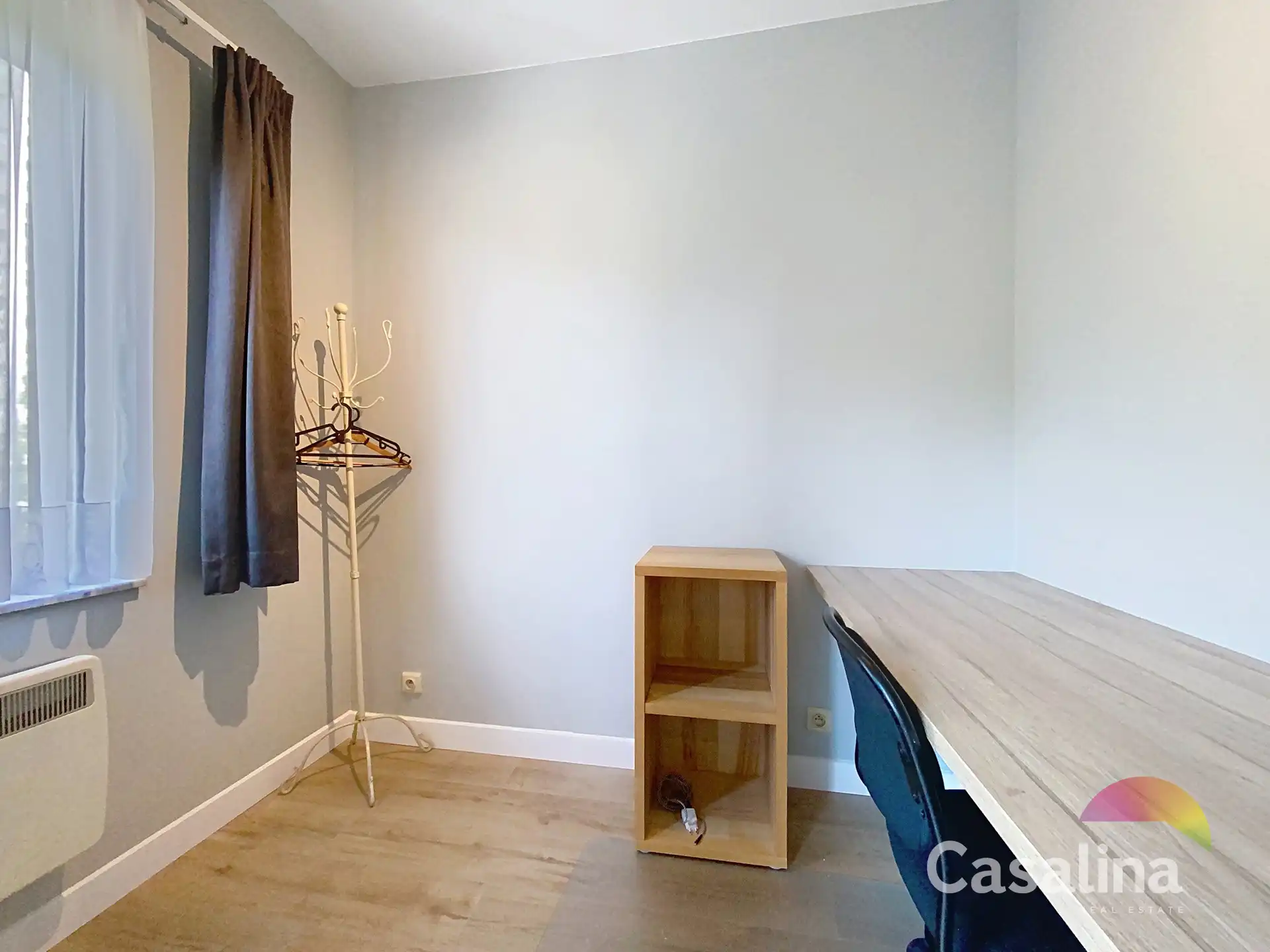 Gemeubileerd appartement, 1 slaapkamer + bureel en terras foto 7