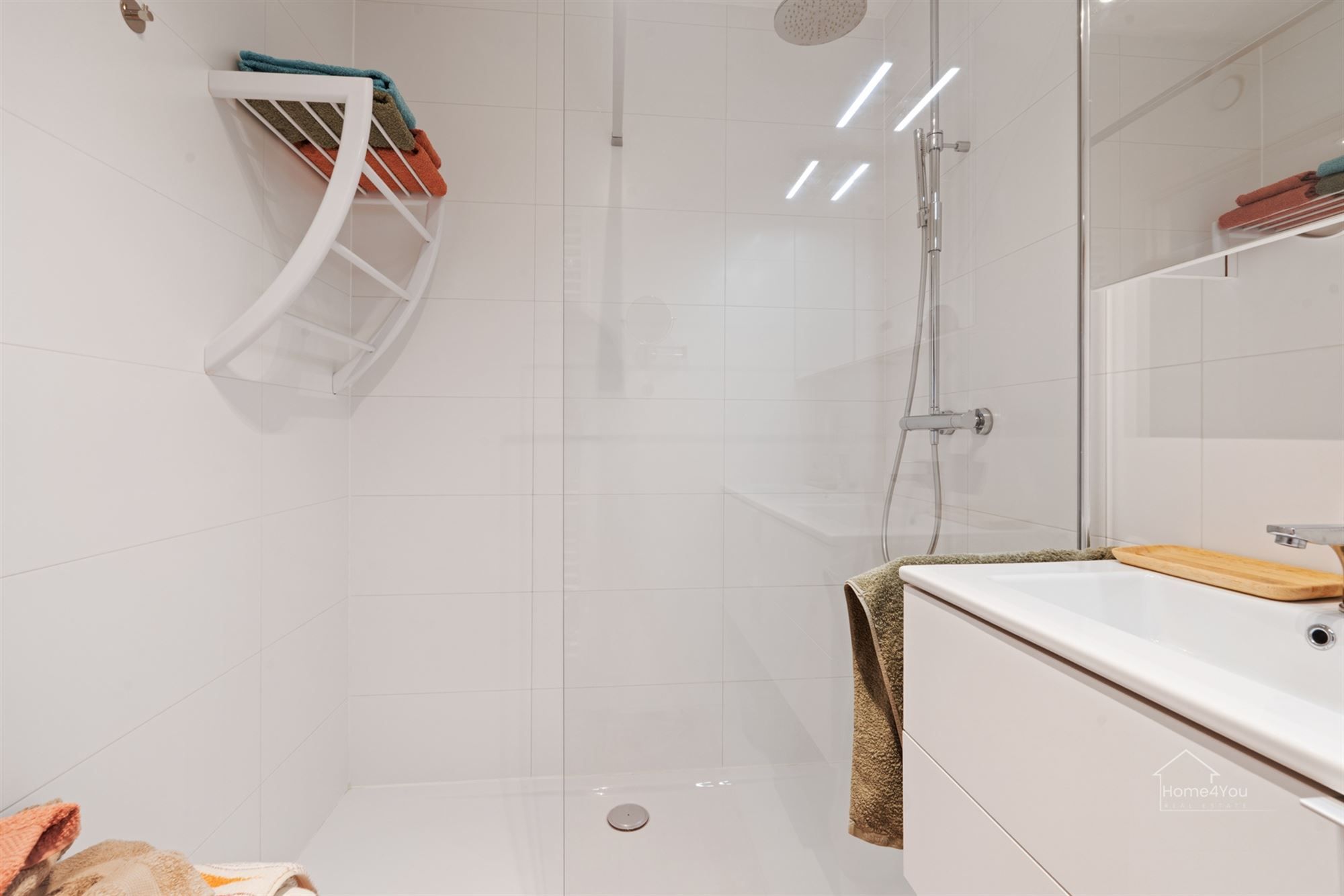 Zonnig en energiezuinig appartement op toplocatie in Middelkerke – Instapklaar en modern foto 12