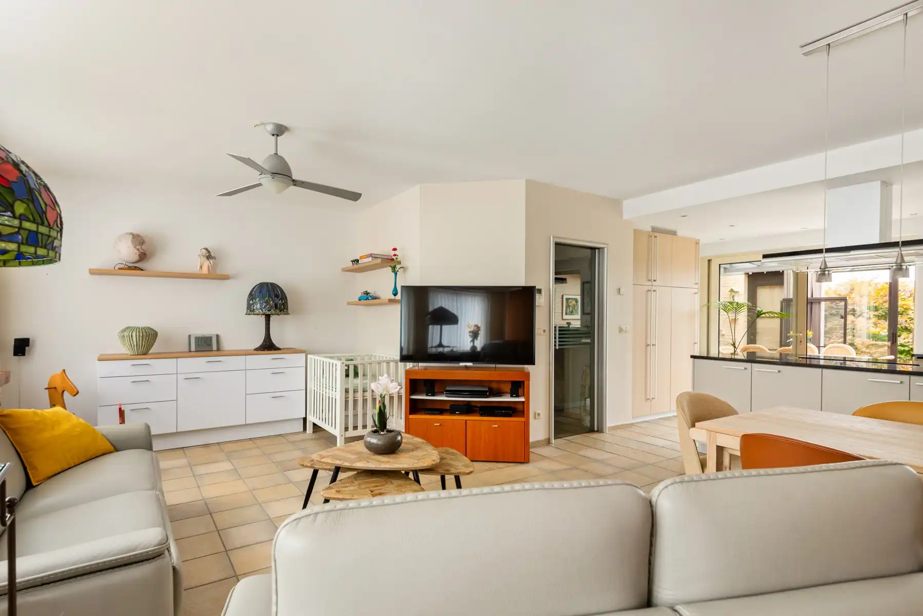 Ruime woning op toplocatie foto 7