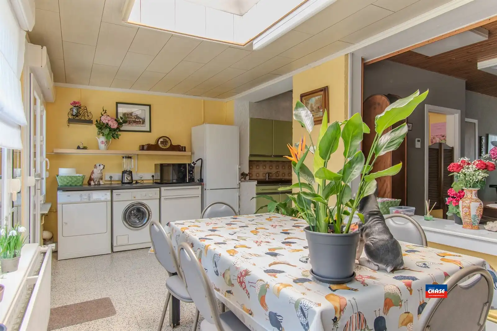 Gezinswoning met 3 slpks, zolder en tuin  foto 8