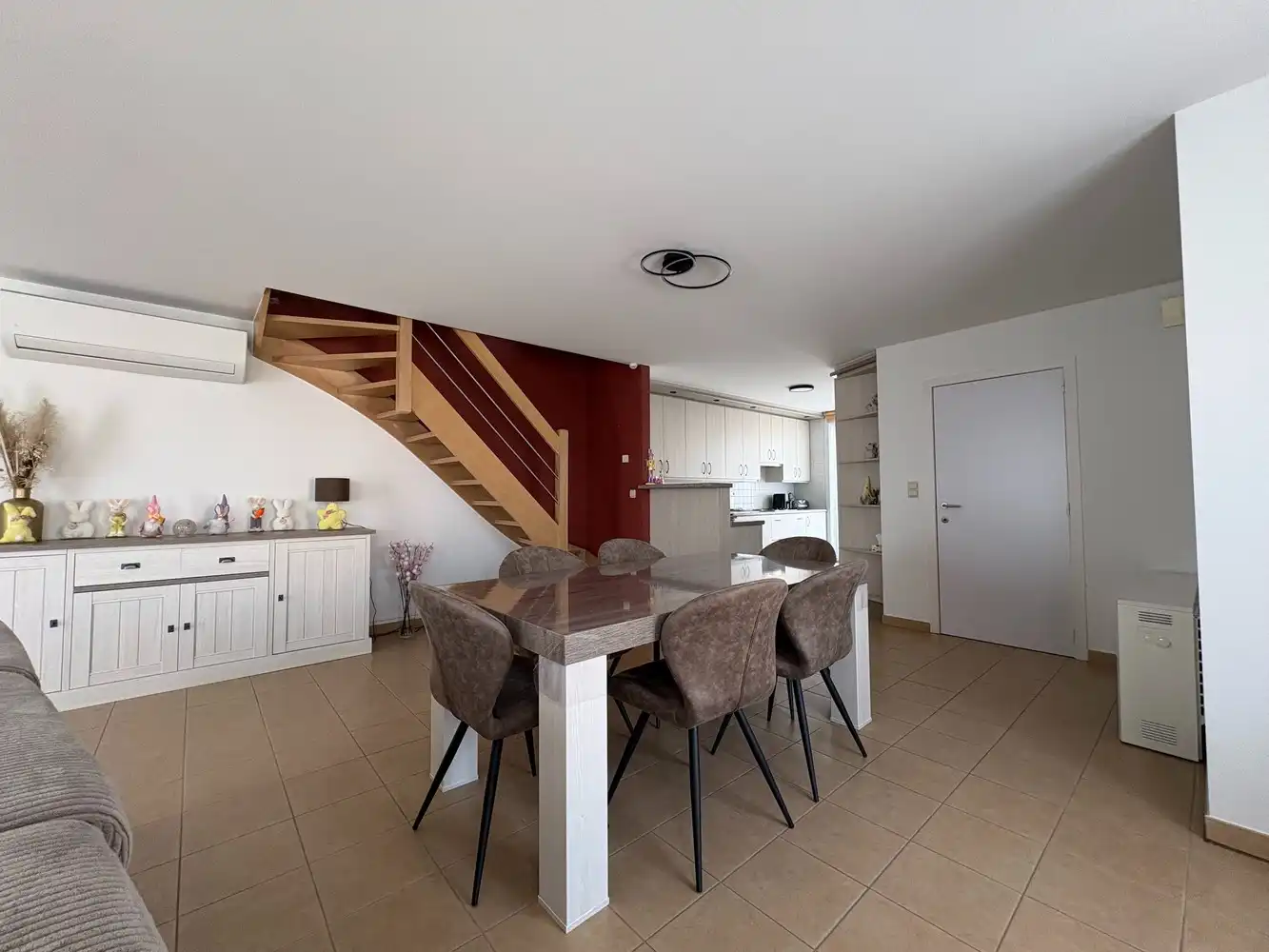 Lichtrijk appartement met 2 slaapkamers te Torhout (Don Bosco) foto 3