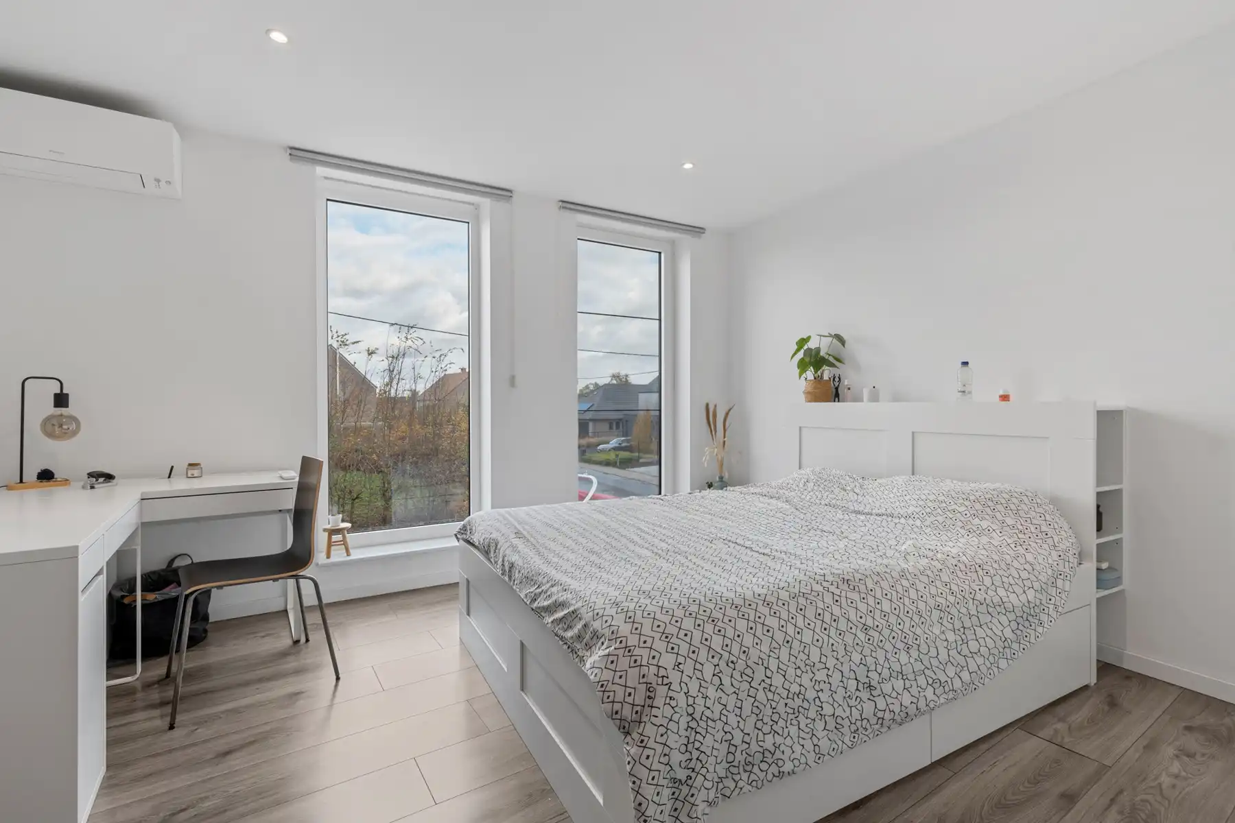 Moderne en exclusieve villa met 4 slpk, zwembad en wellness foto 20