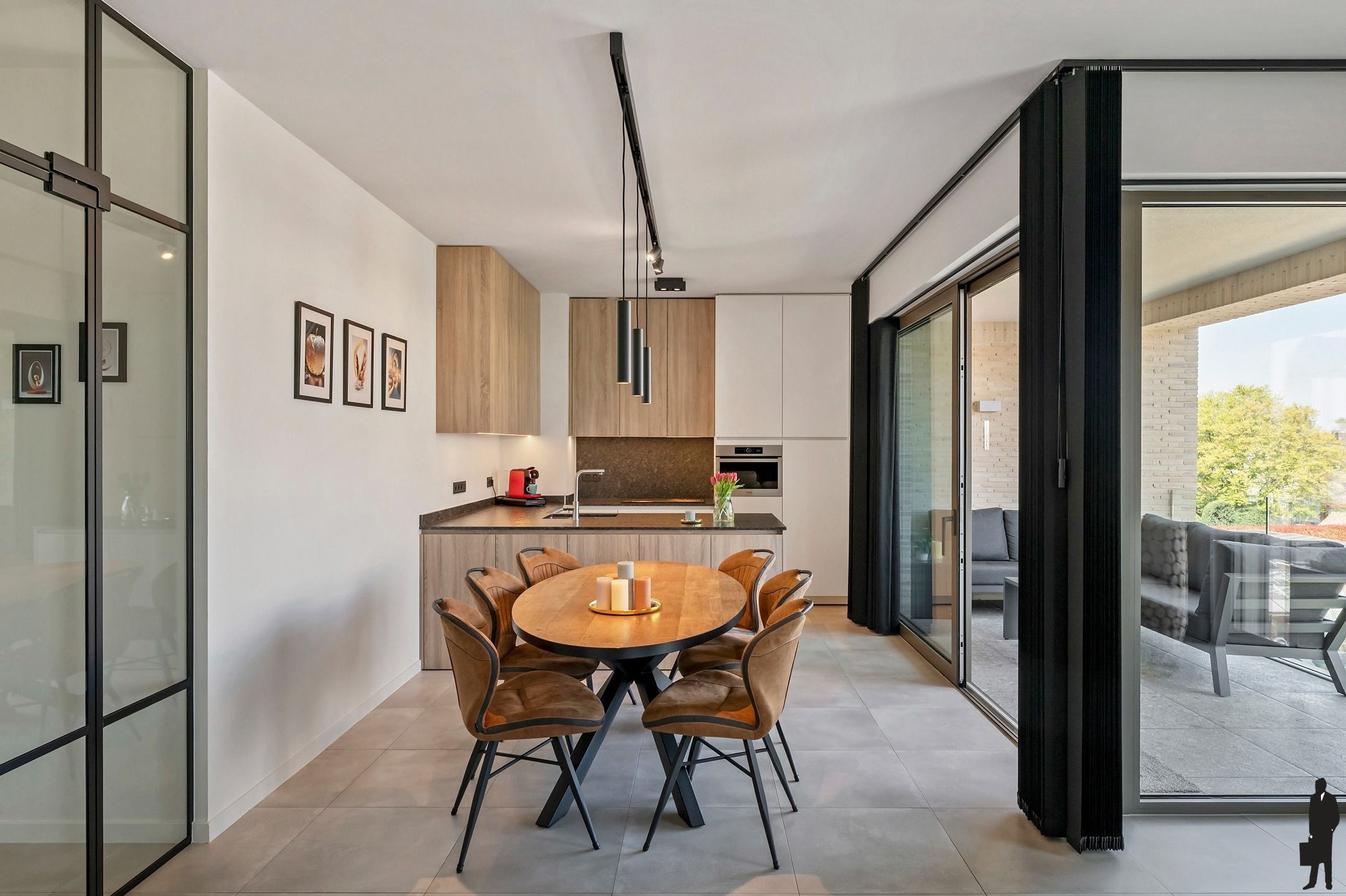 Luxueus, instapklaar appartement in hartje Oud-Turnhout foto 8
