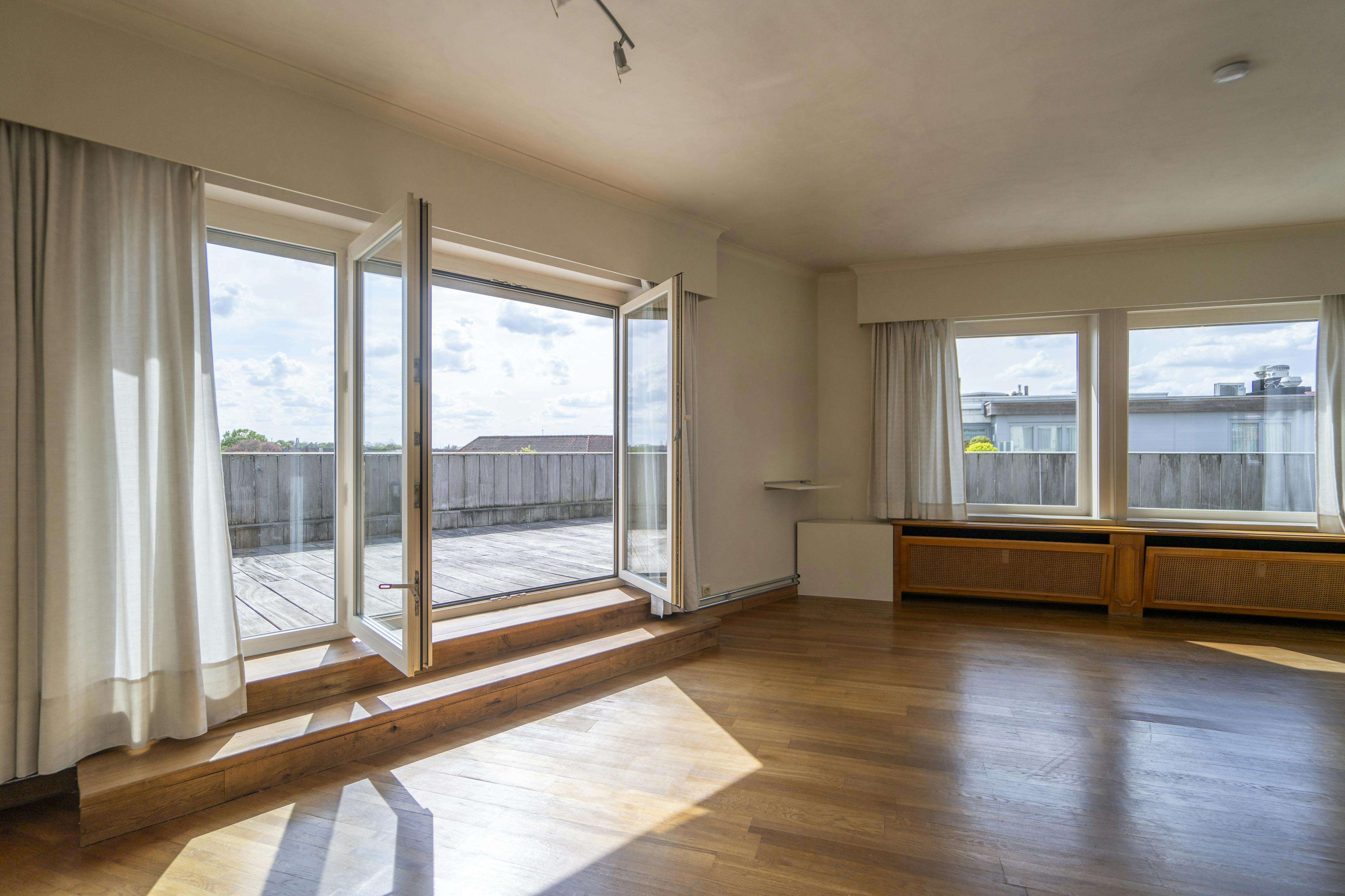 Penthouse (147m²) te koop in hartje Kortrijk! foto 17