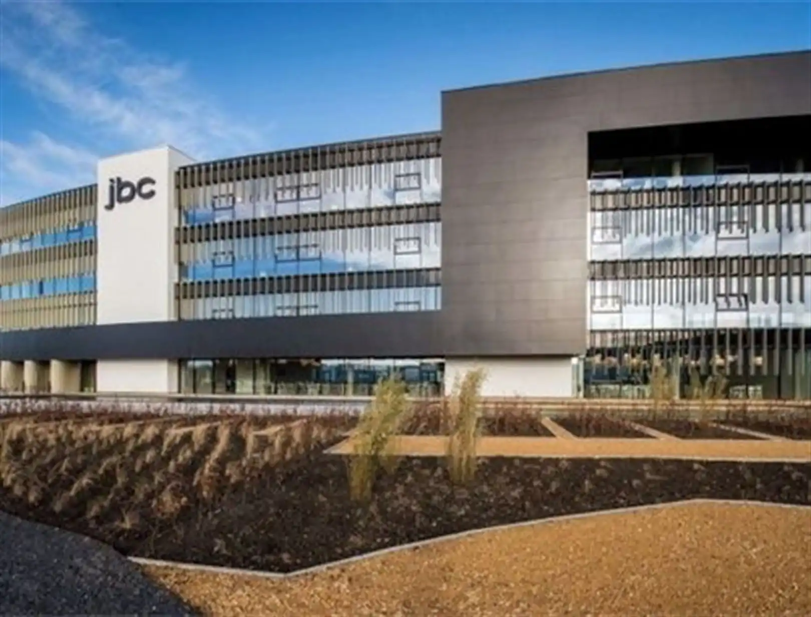 Kantoren te huur vanaf 567 m² t.e.m. 1149 m² te Houthalen foto {{pictureIndex}}