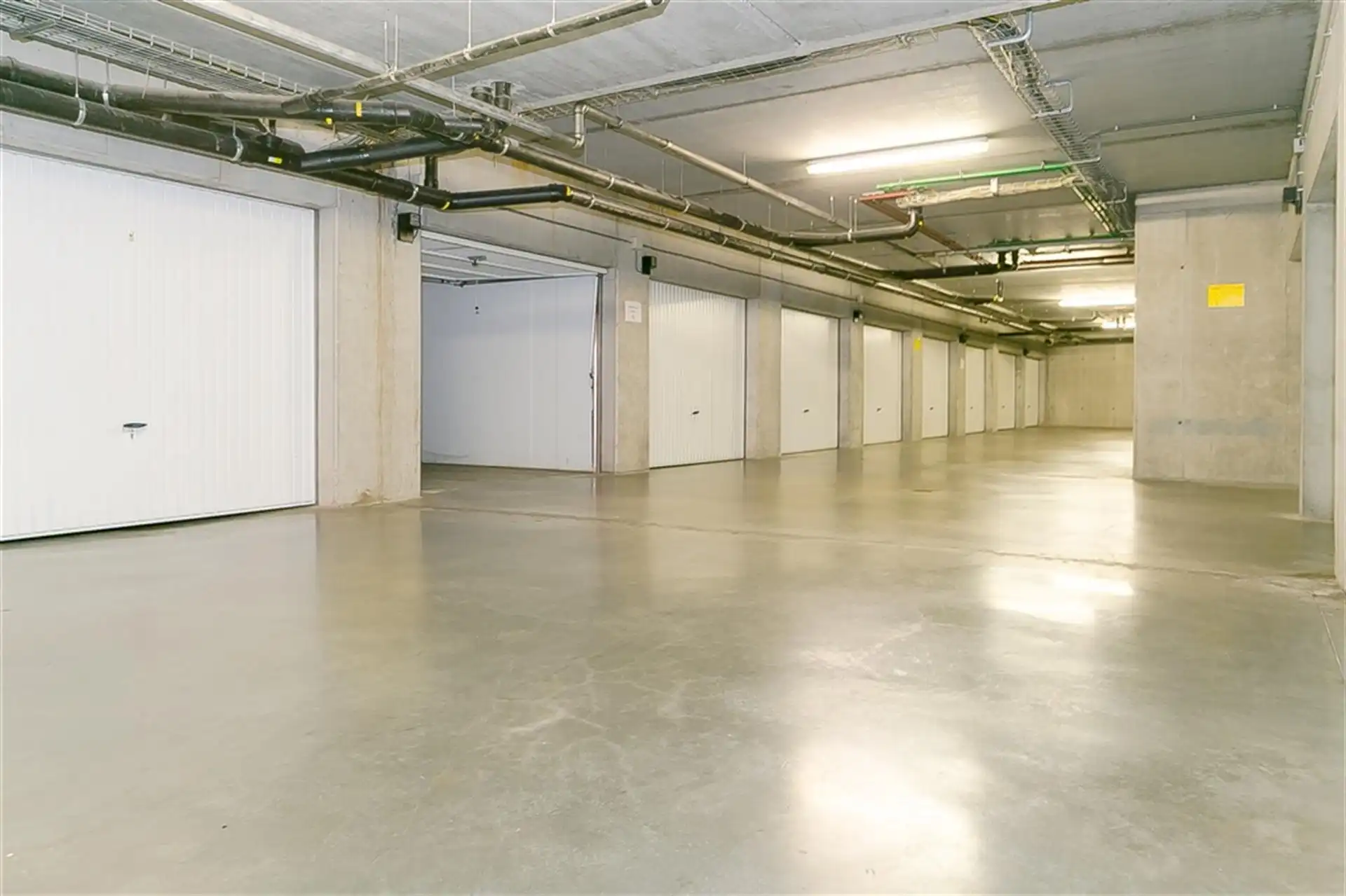 Garage te huur 8480 EERNEGEM