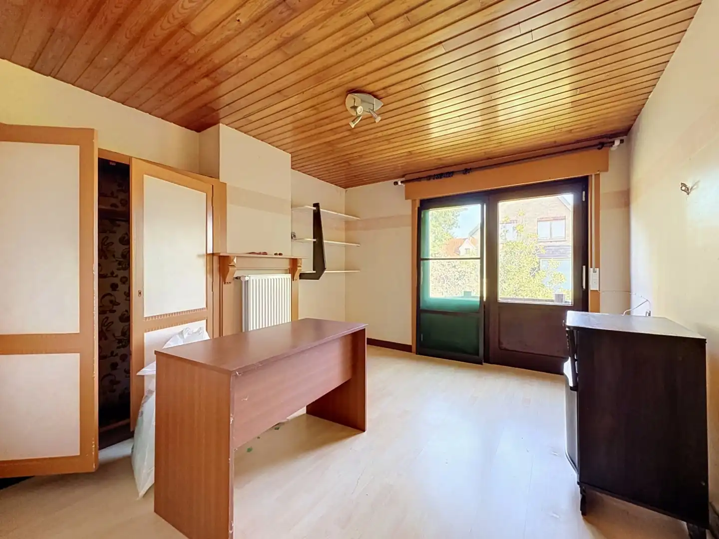 Op te knappen woning naast natuurgebied. foto 9