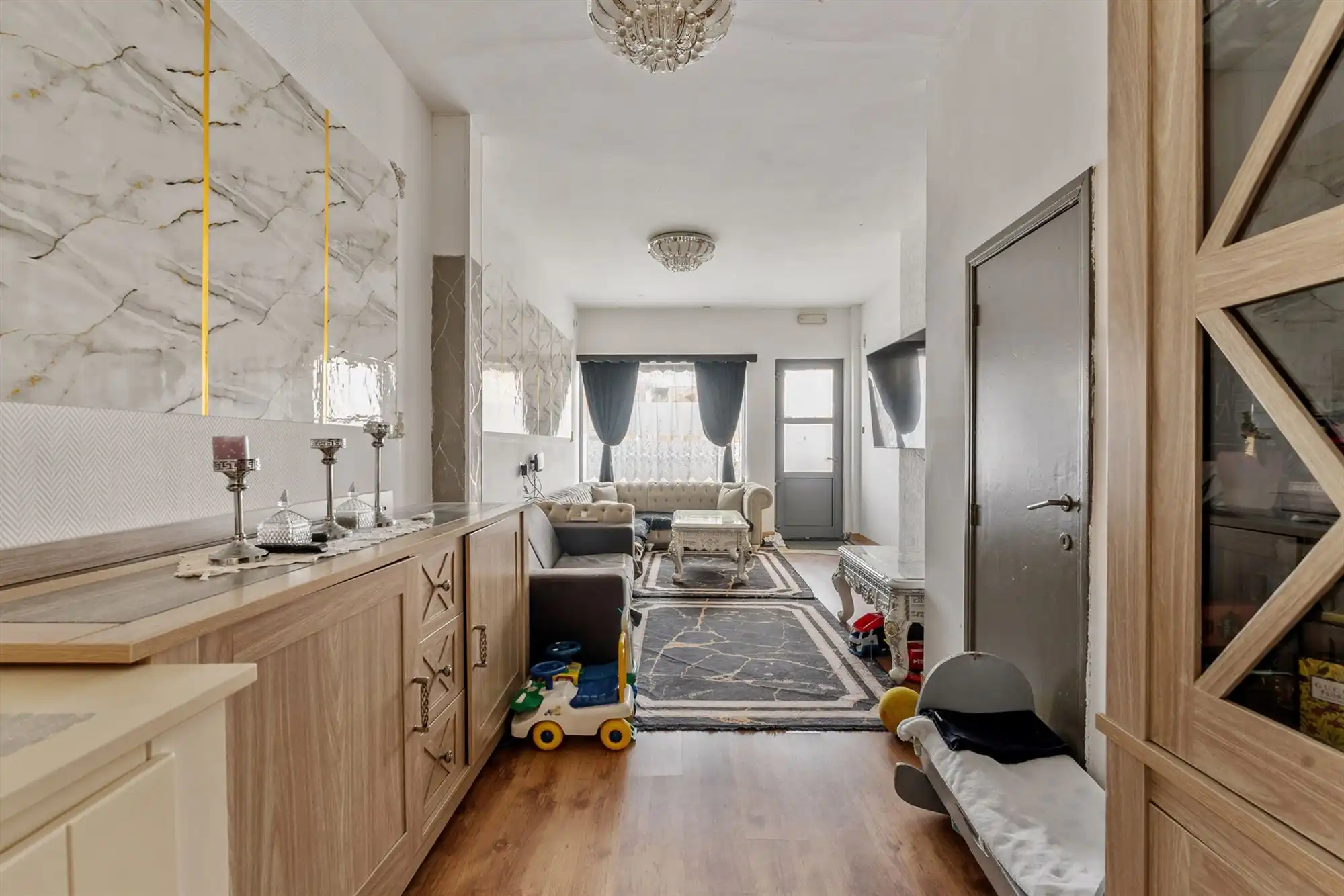 OP TE KNAPPEN WONING MET 3 SLAAPKAMERS PAL IN HET CENTRUM VAN PAAL foto 3