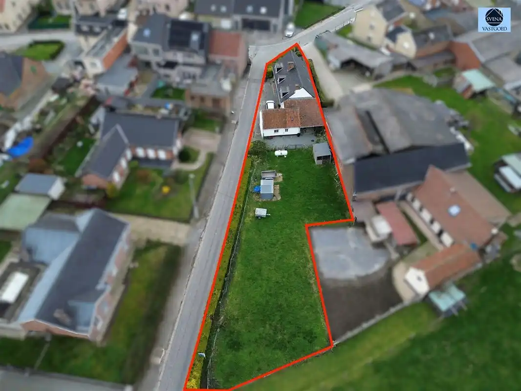 Hoofdfoto van de publicatie: AUTHENTIEKE HOEVE MET 3 KAMERS EN TUIN