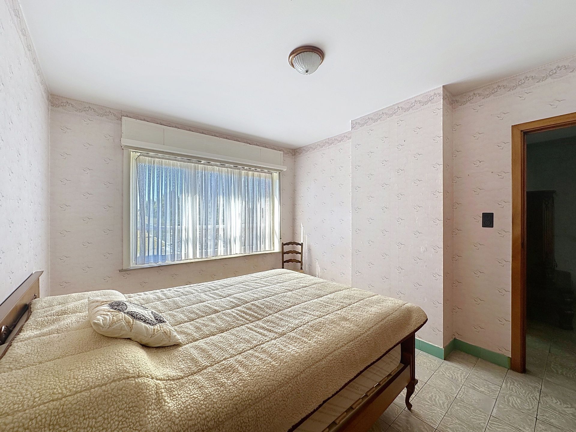 Te renoveren 3-gevel woning op interessante ligging foto 14