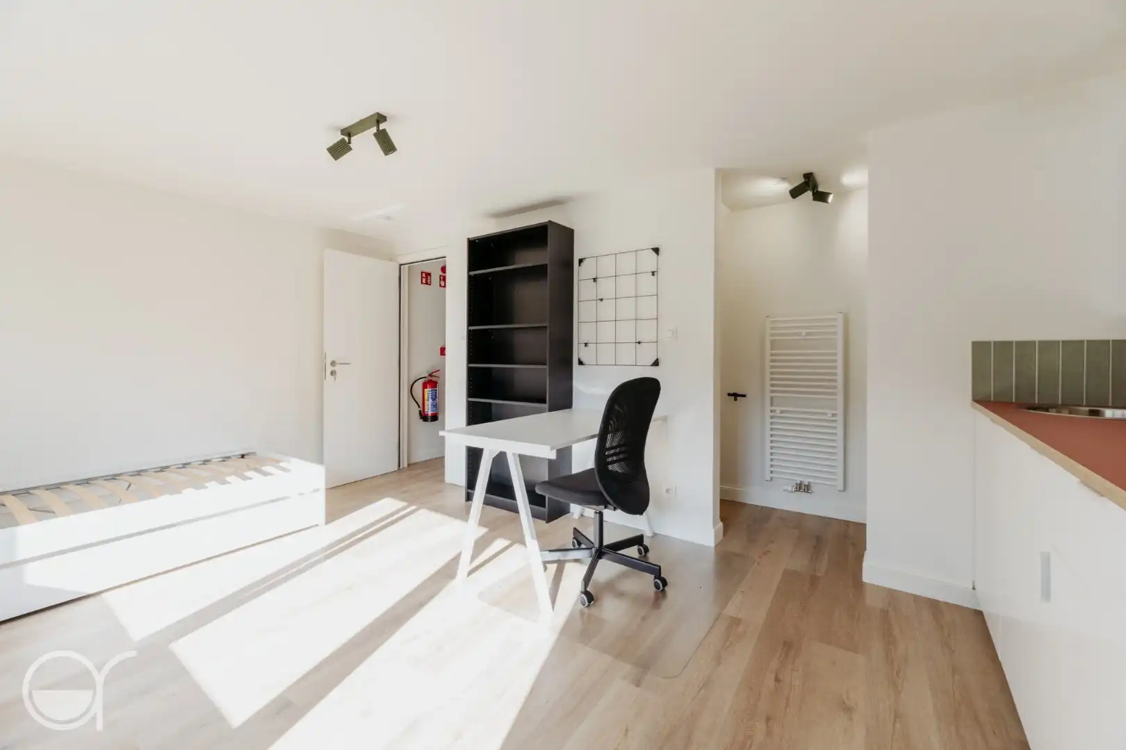 Volledig gerenoveerde studentenwoning op toplocatie in Gent. foto 23