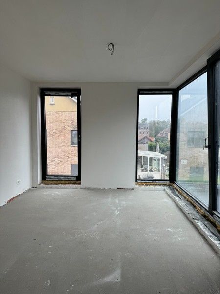 Exclusieve nieuwbouw villa met 4 slaapkamers op een perceel van 9 a en 64 ca. foto 56