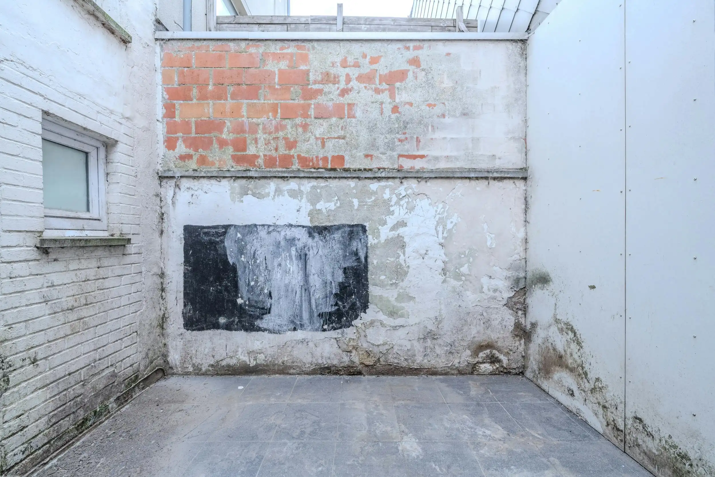 Te renoveren woning met 4 slaapkamers te Oostende foto 6