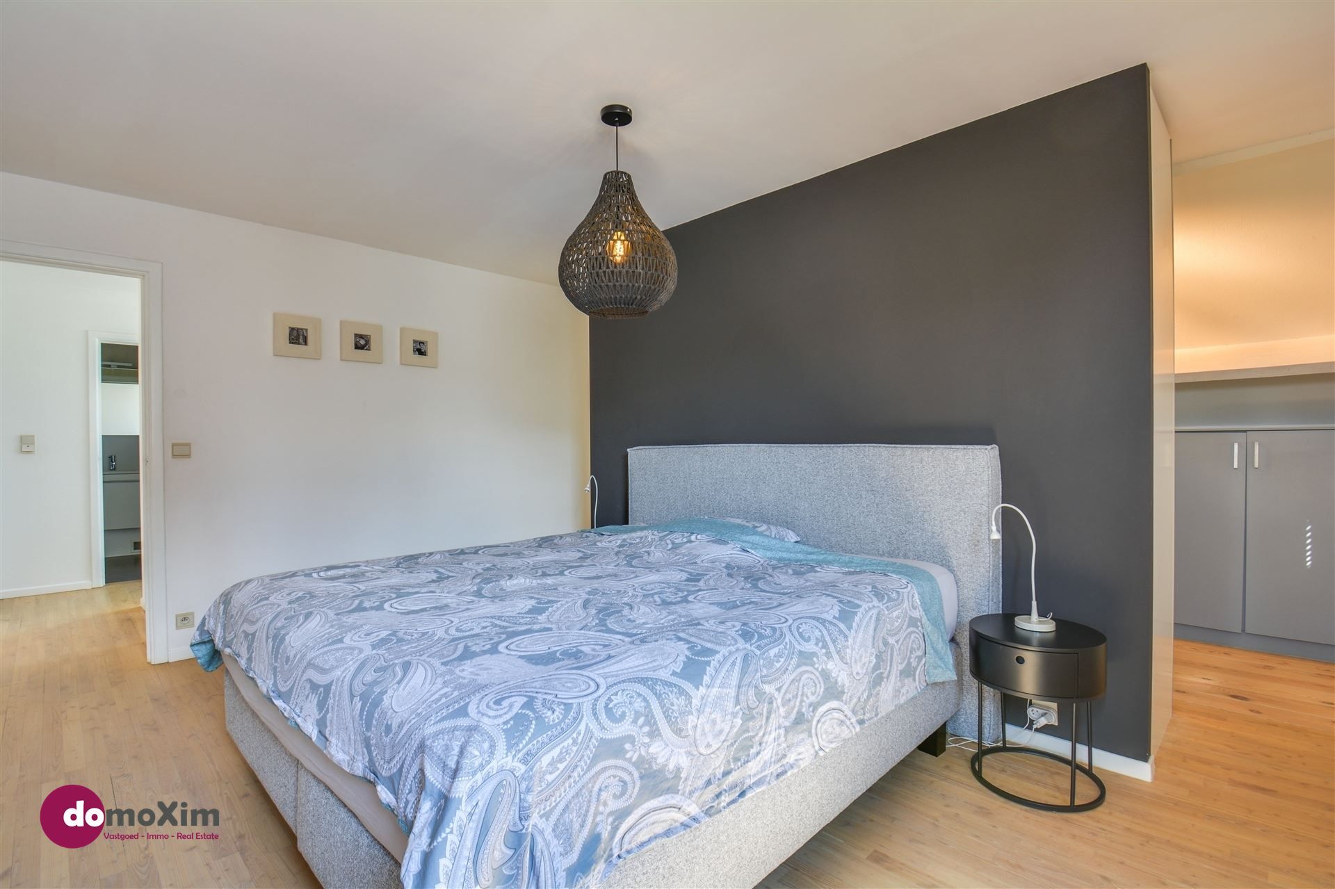 Speelse, vrijstaande woning met 384 m² woonplezier en een ZW-gerichte tuin vol privacy foto 13