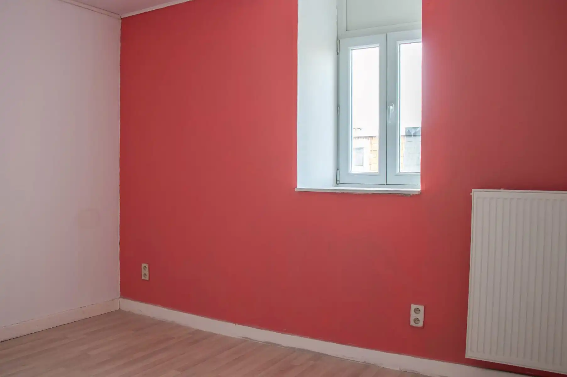Gerenoveerde rijwoning met 2 slaapkamers foto 10