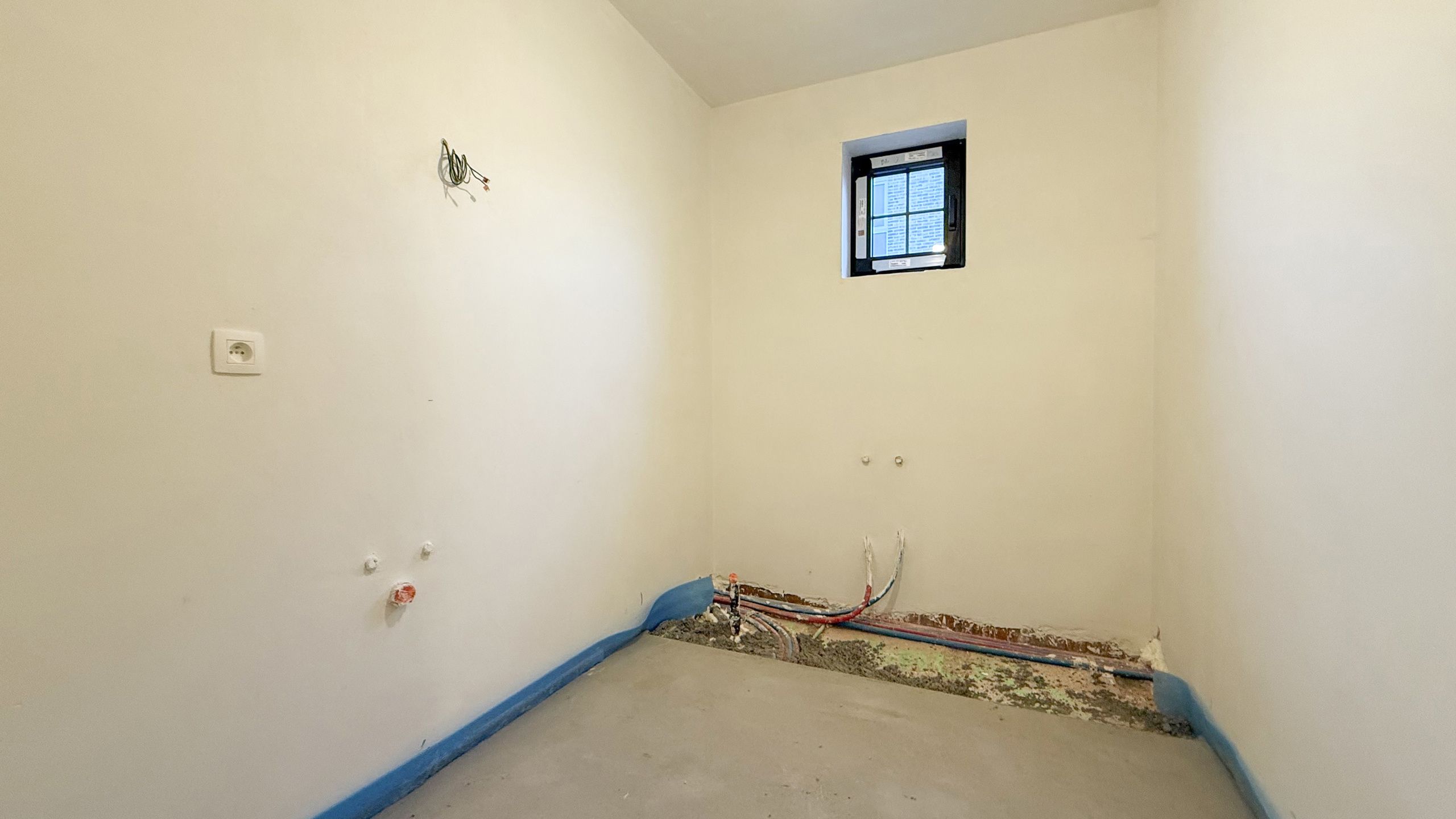 Volledig afgewerkte landelijke woning aan 2% Registratie! foto 17