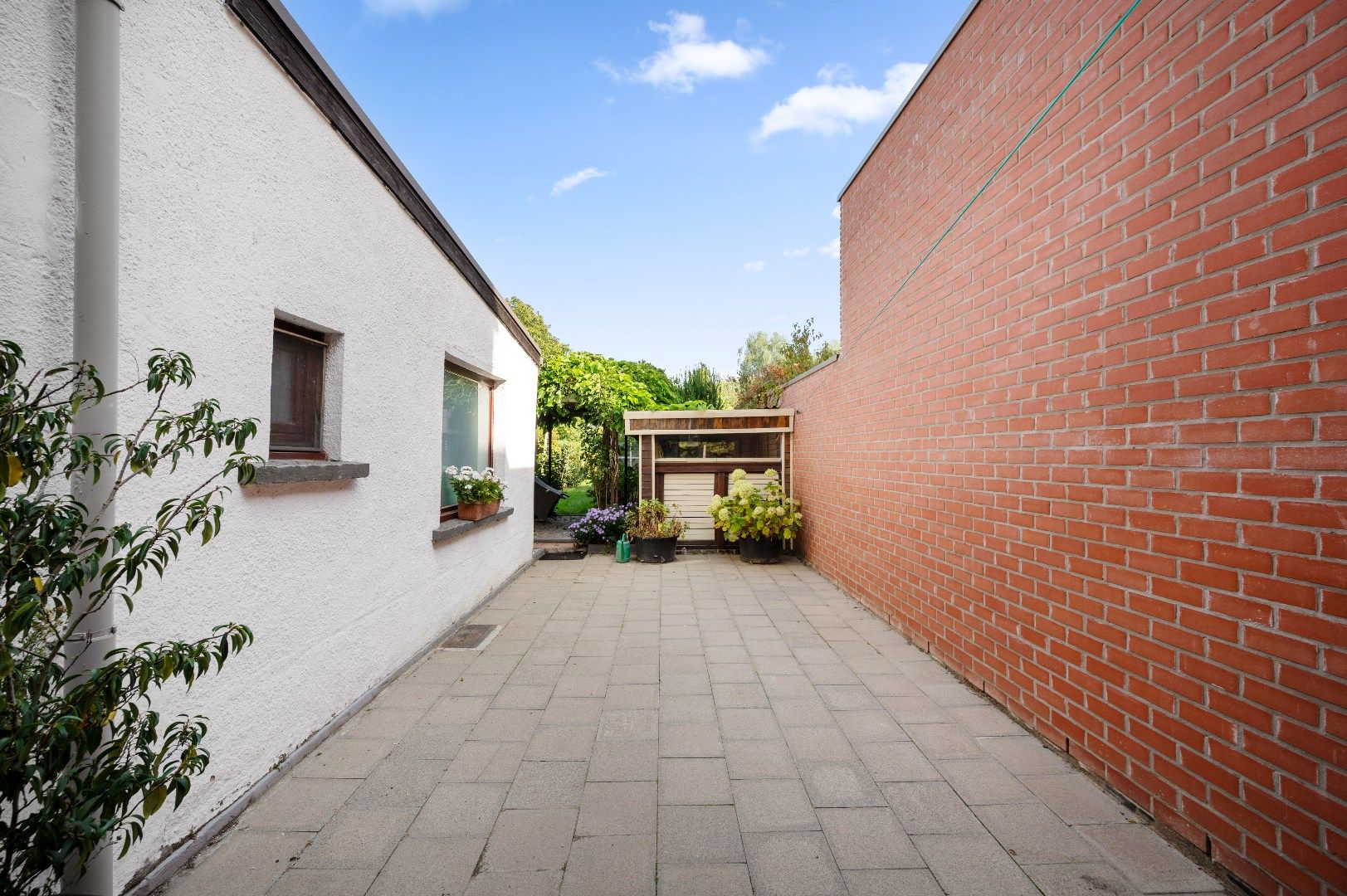 Ruime HOB  met tuin en terras in Tienen. foto 20