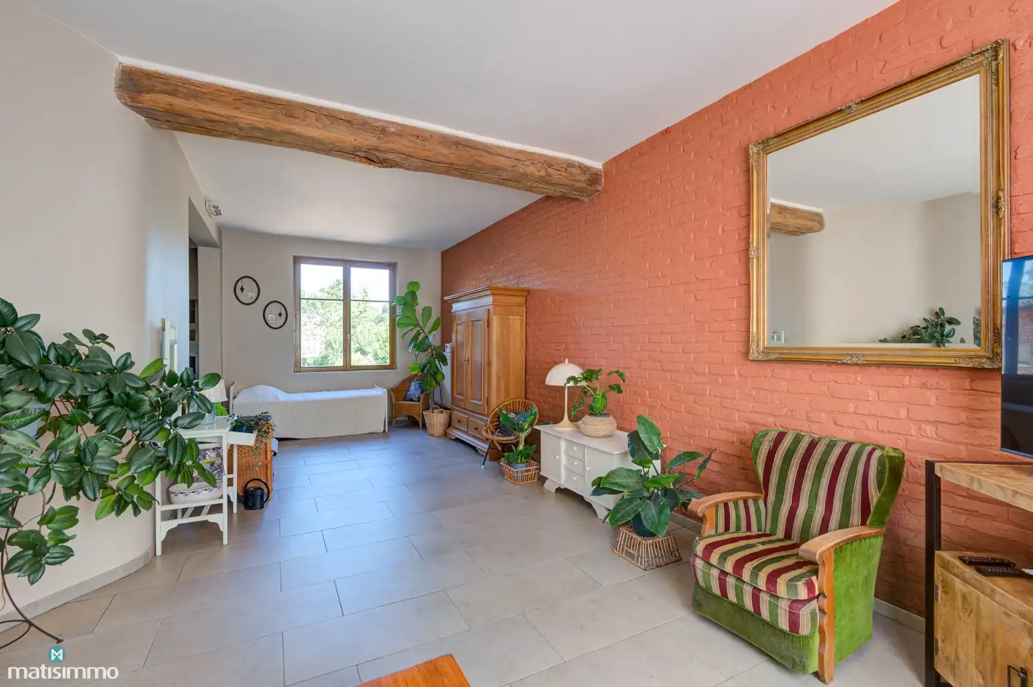 CHARMANTE EN RIANTE EENGEZINSWONING MET 4 RUIME SLAAPKAMERS, 2 BADKAMERS, OPSLAGRUIMTE/WERKHUIS EN UITGESTREKTE TUIN (1.355 M²) IN GROTE-SPOUWEN foto 4