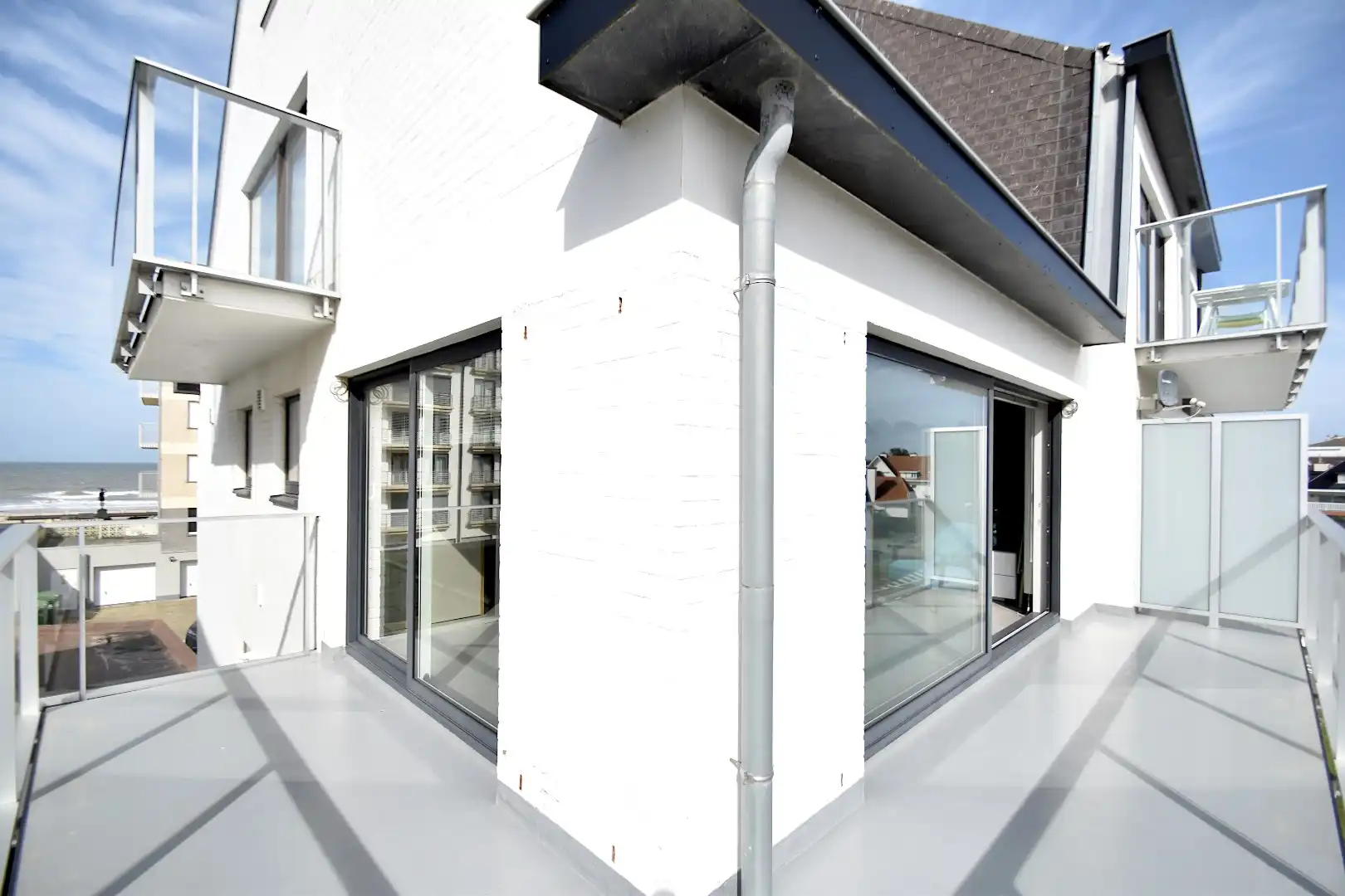 Residentie St Andrews – Lichtrijk hoekappartement tussen zee en concessie, De Haan foto 4