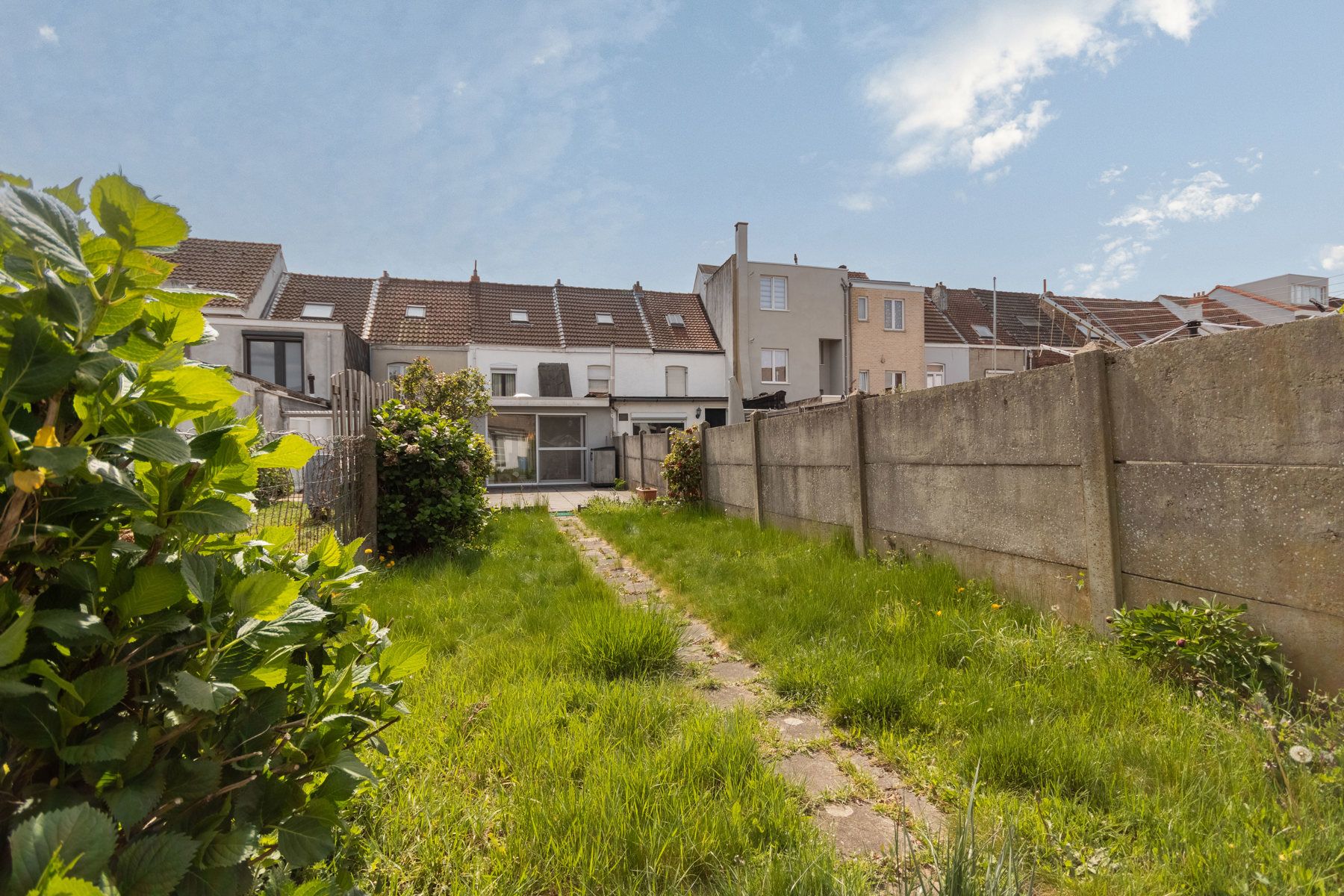 Gunstig gelegen woning met 3 slaapkamers foto 2