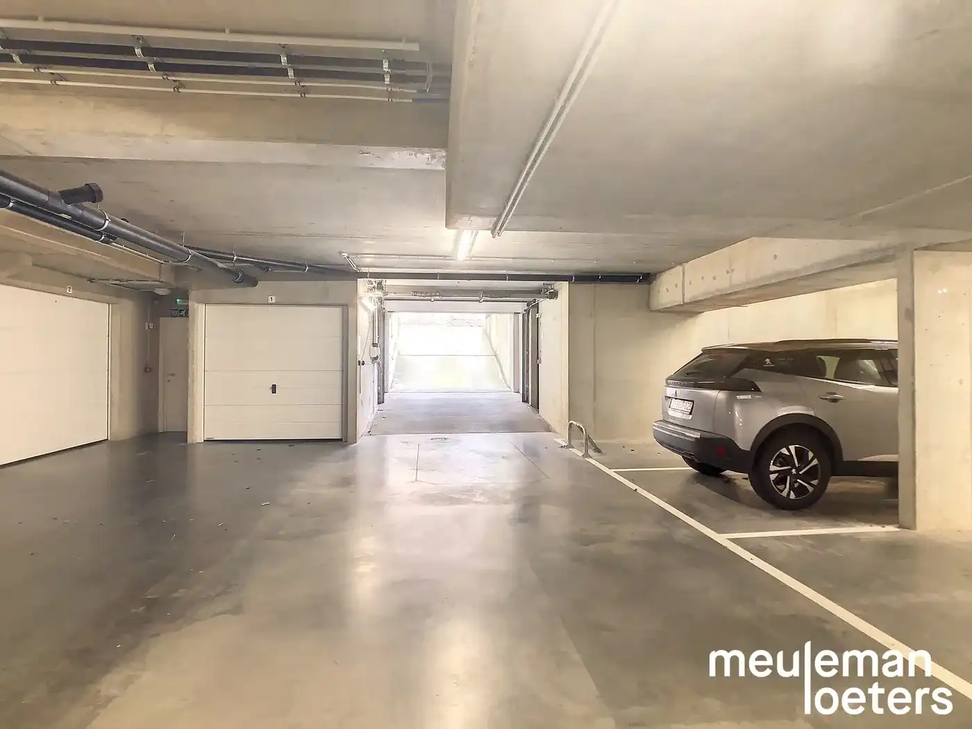Ruime ondergrondse garagebox in het centrum foto 5