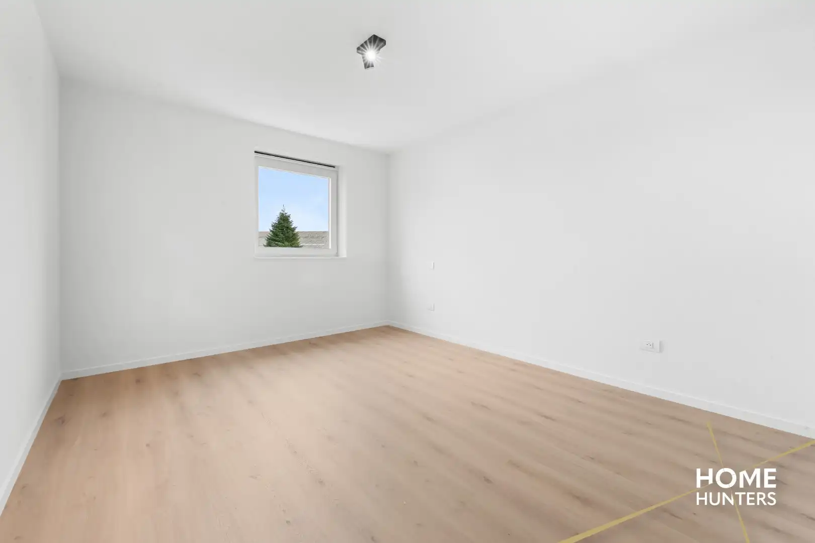 Luxueus afgewerkte halfopen nieuwbouwwoning met vergezichten foto 20