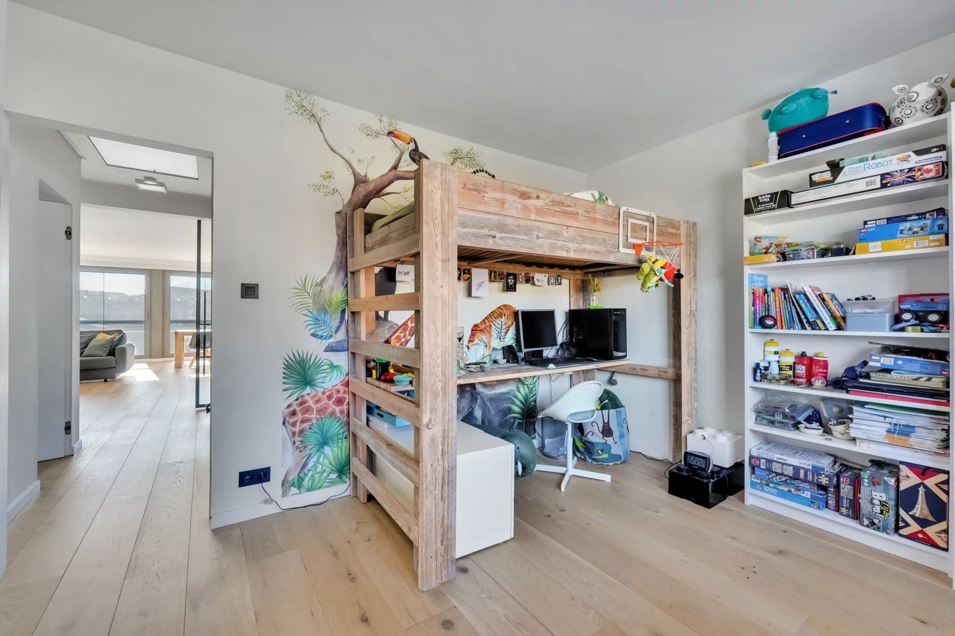Ruime instapklare woning foto 7