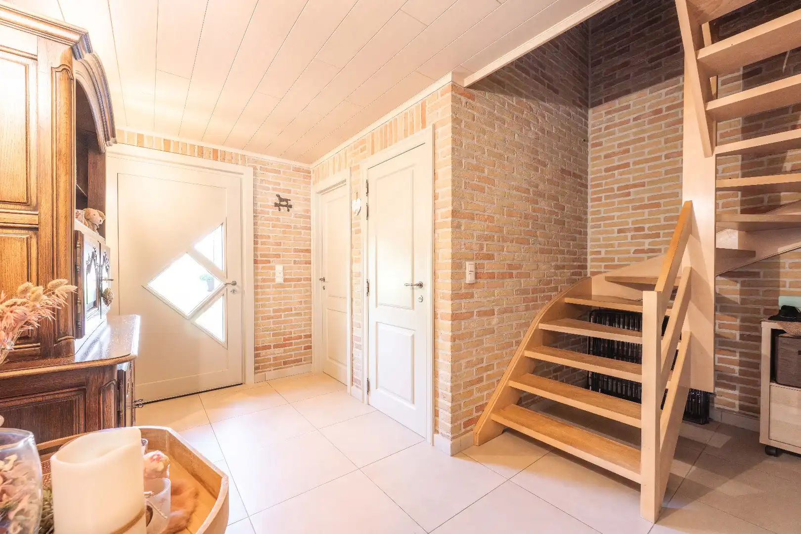 RUIME INSTAPKLARE VILLA MET LANDELIJK ZICHT TE KOOLSKAMP foto 2