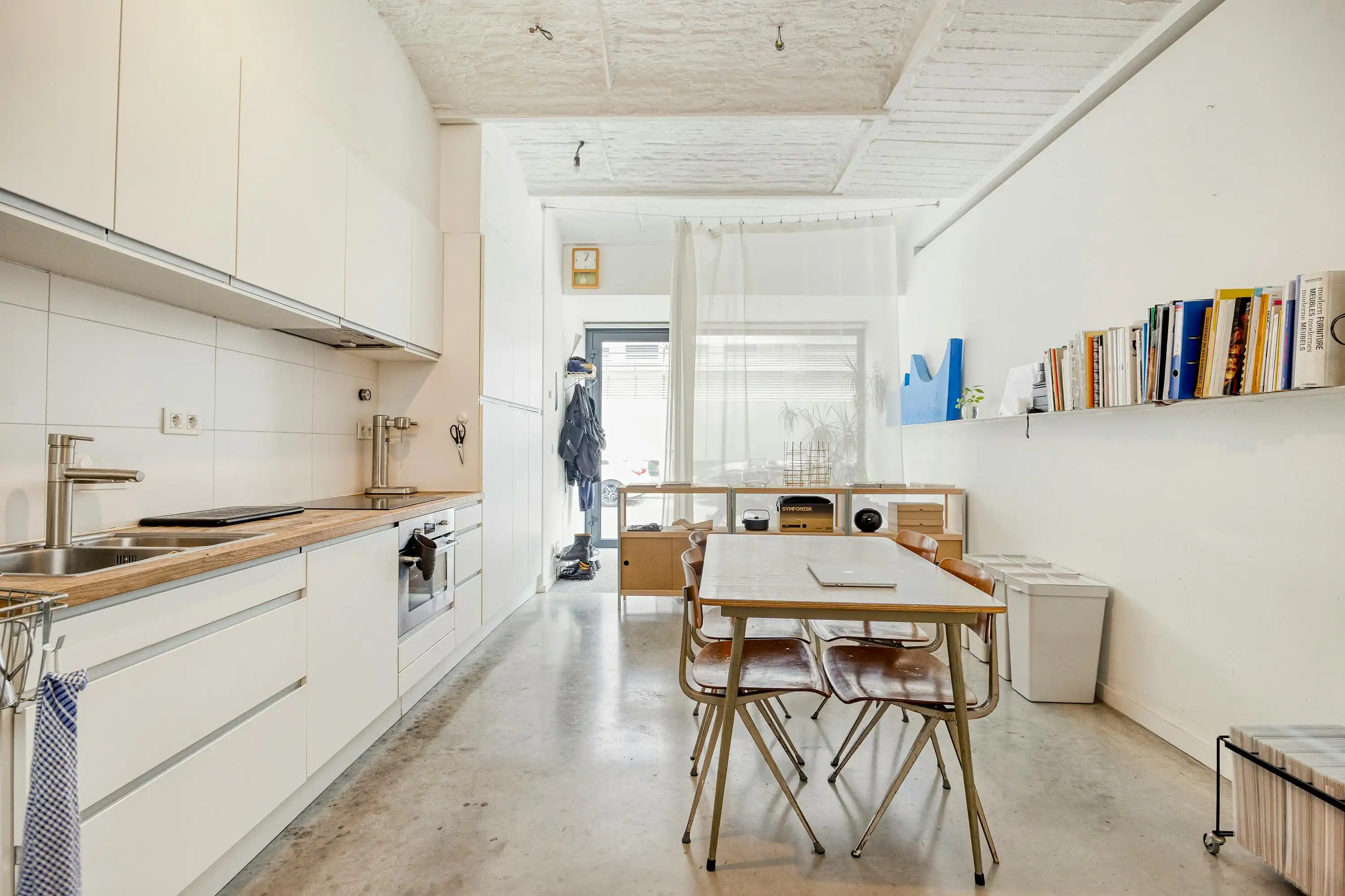 Stijlvolle studio van 78 m² met uitgesproken loftgevoel foto 5
