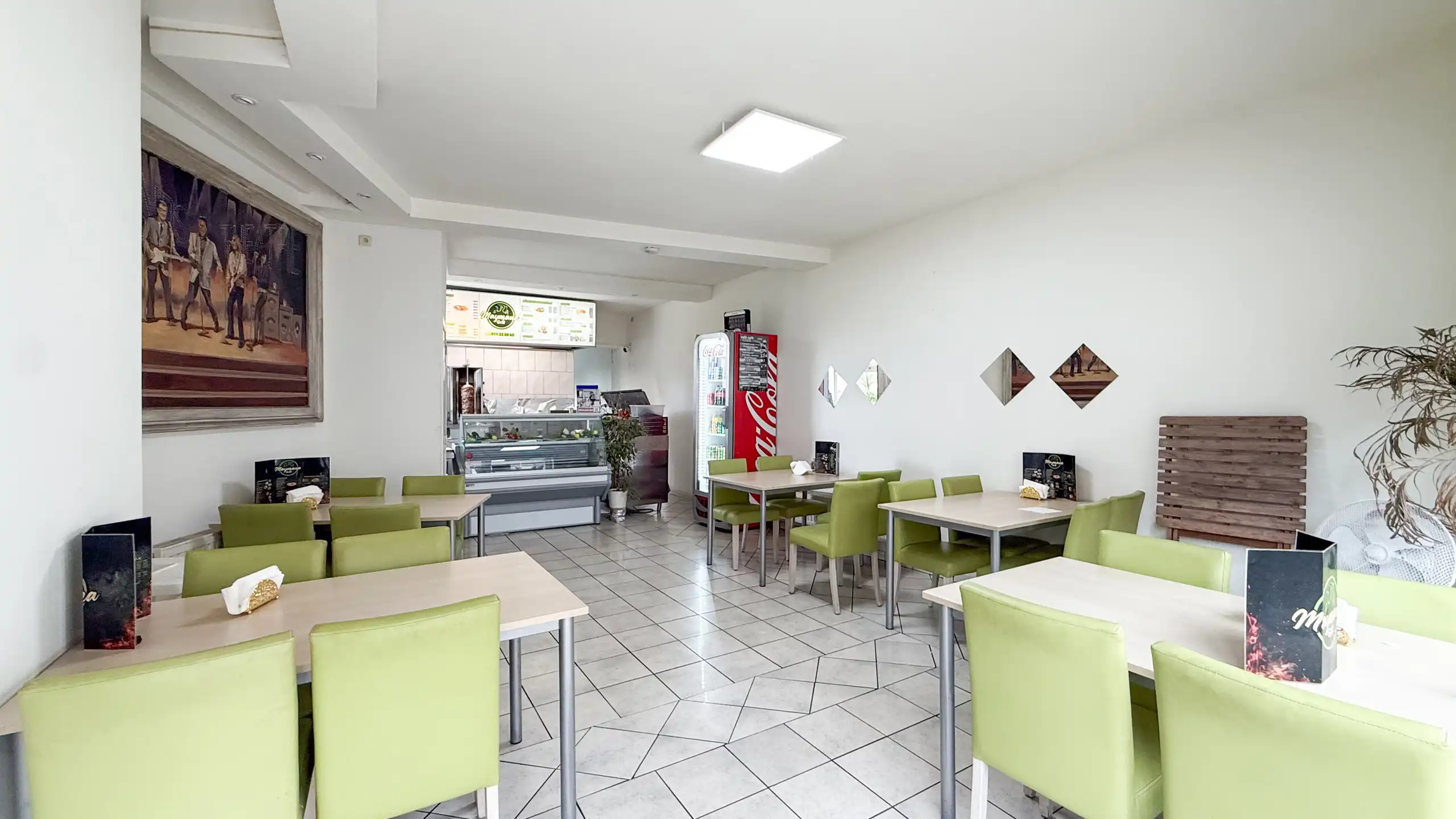 Topinvestering op toplocatie handelspand+dublexappartement! foto 2